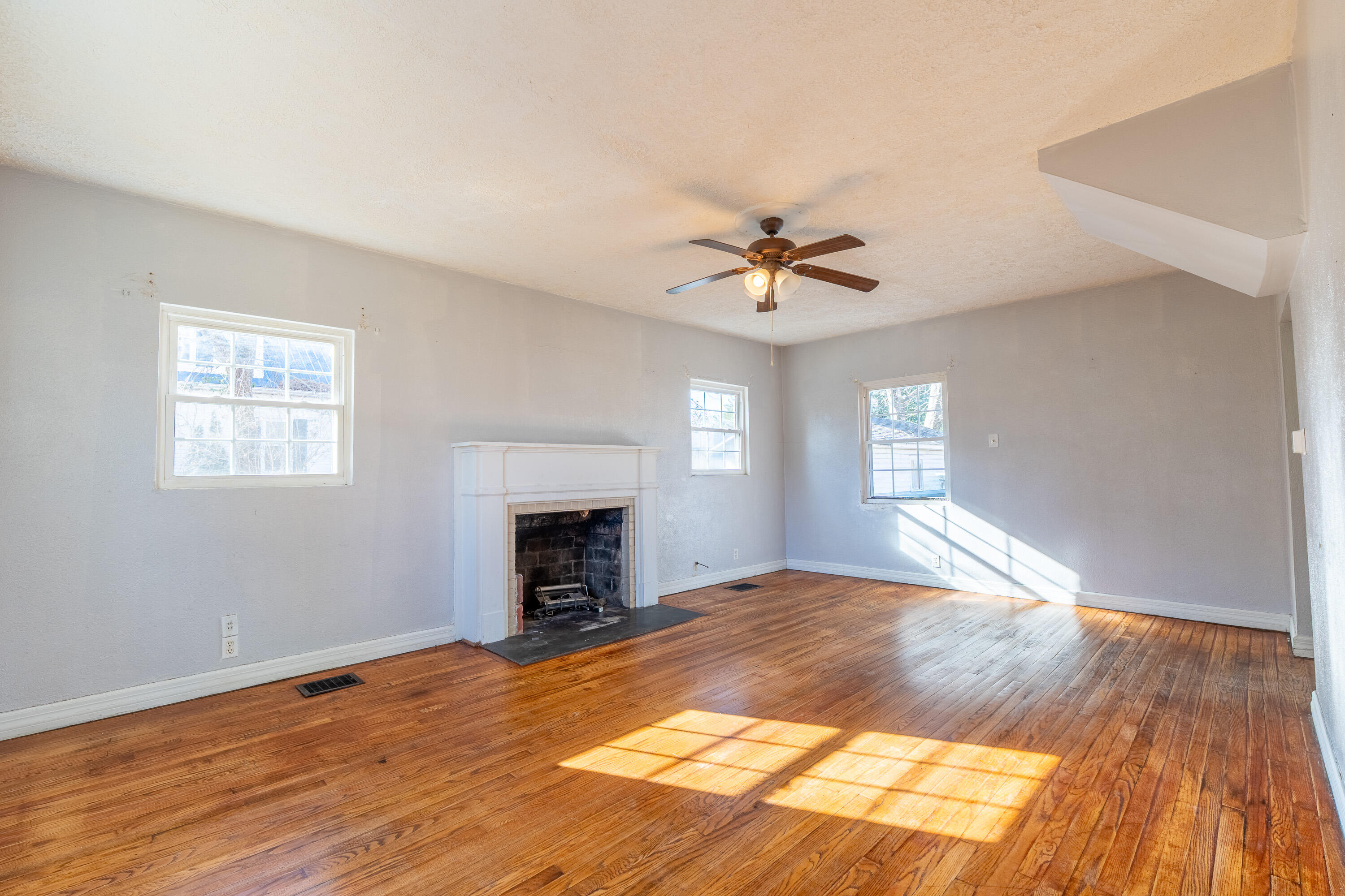 267 Stanford Street Property Photo 22