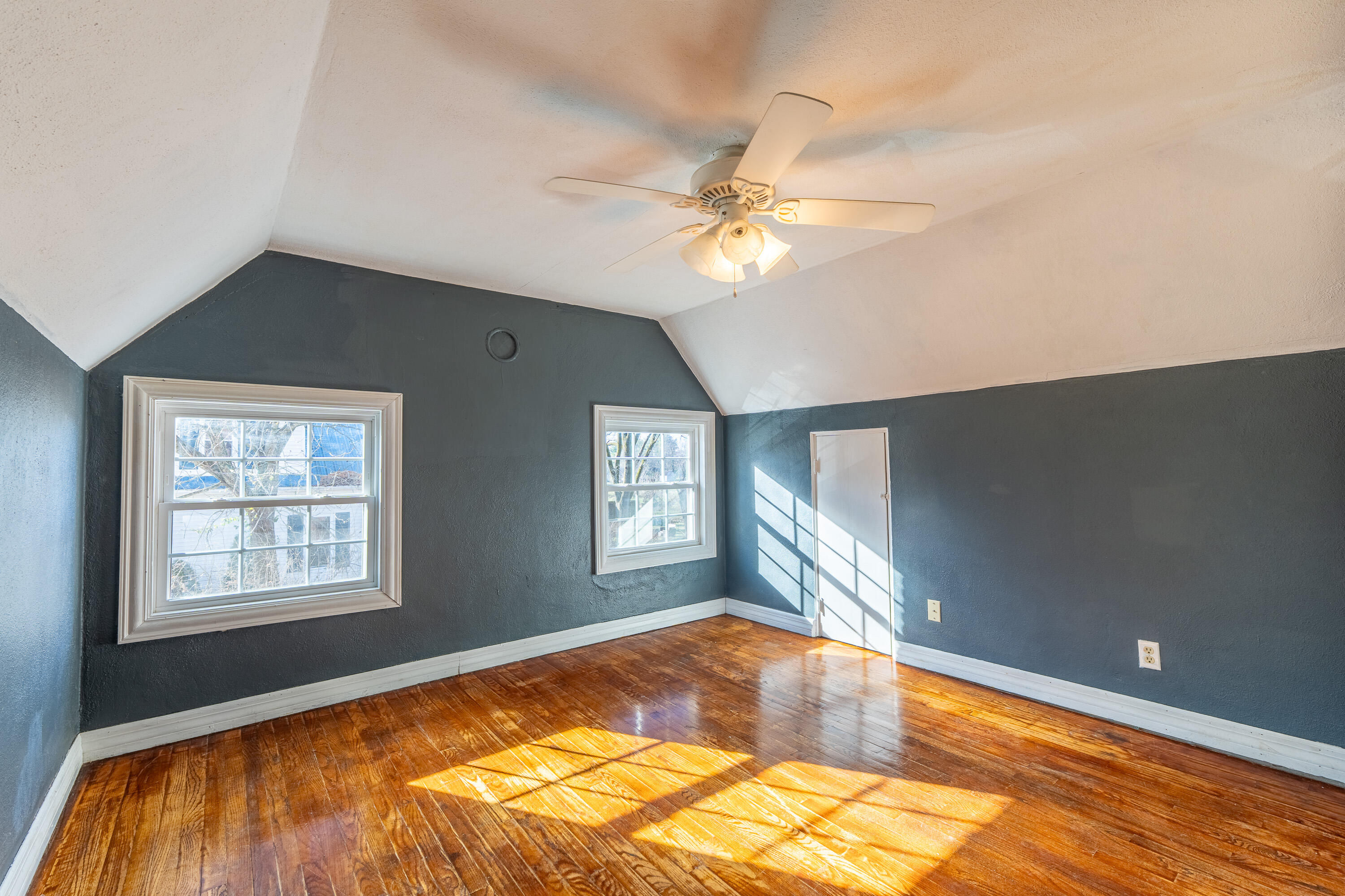267 Stanford Street Property Photo 37
