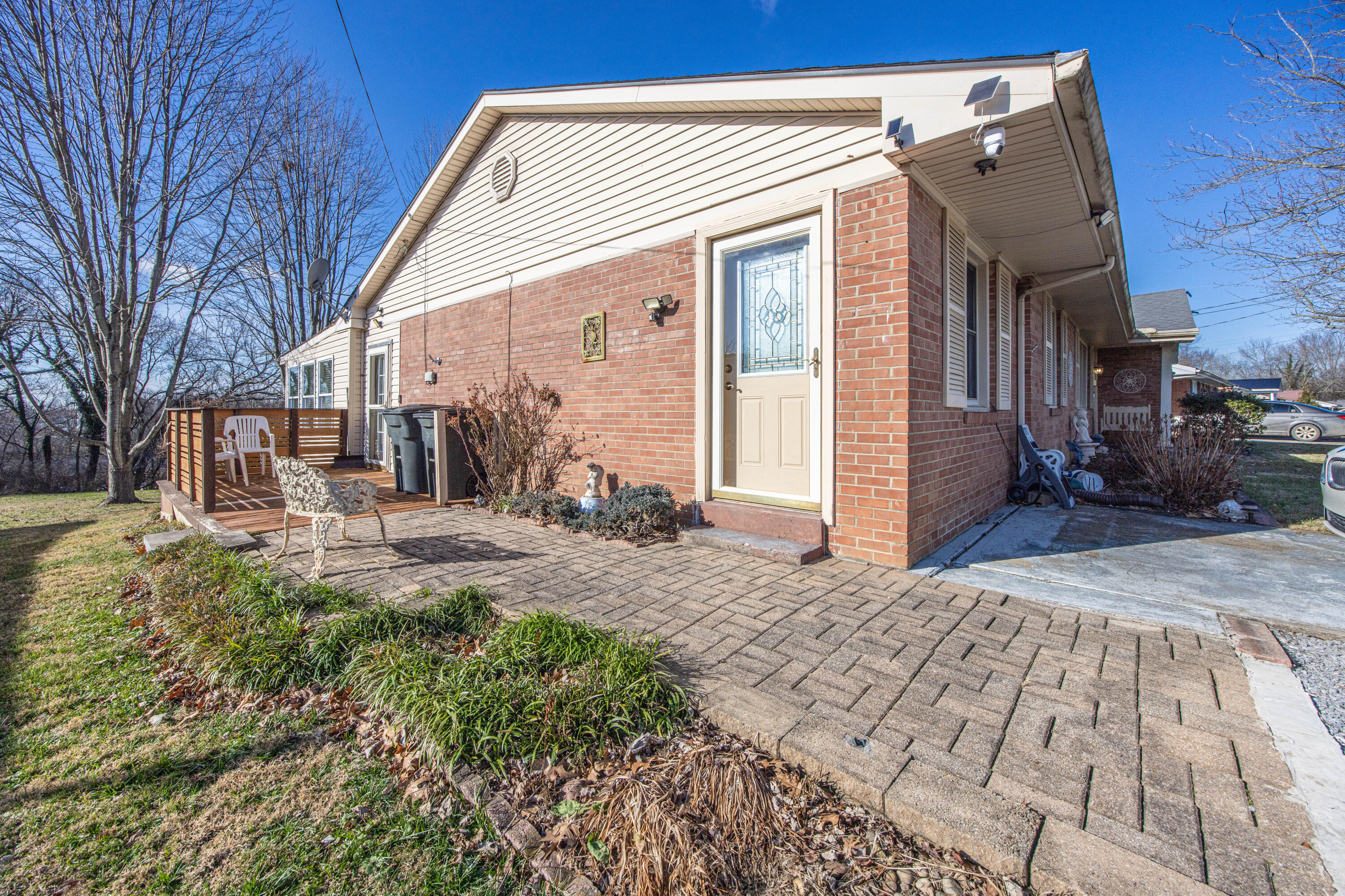 308 Kennedy Heights Property Photo 5
