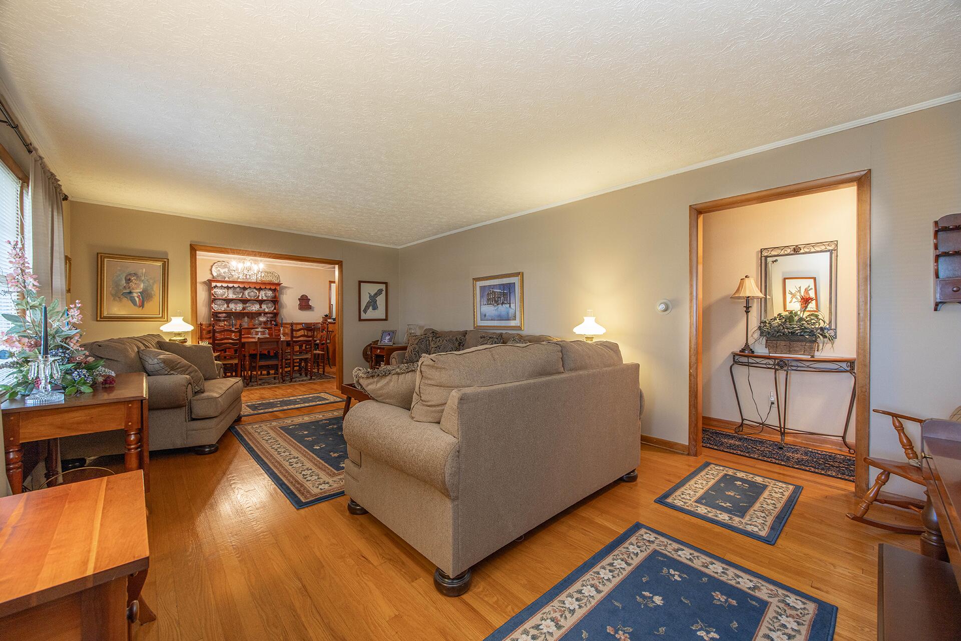 308 Kennedy Heights Property Photo 10