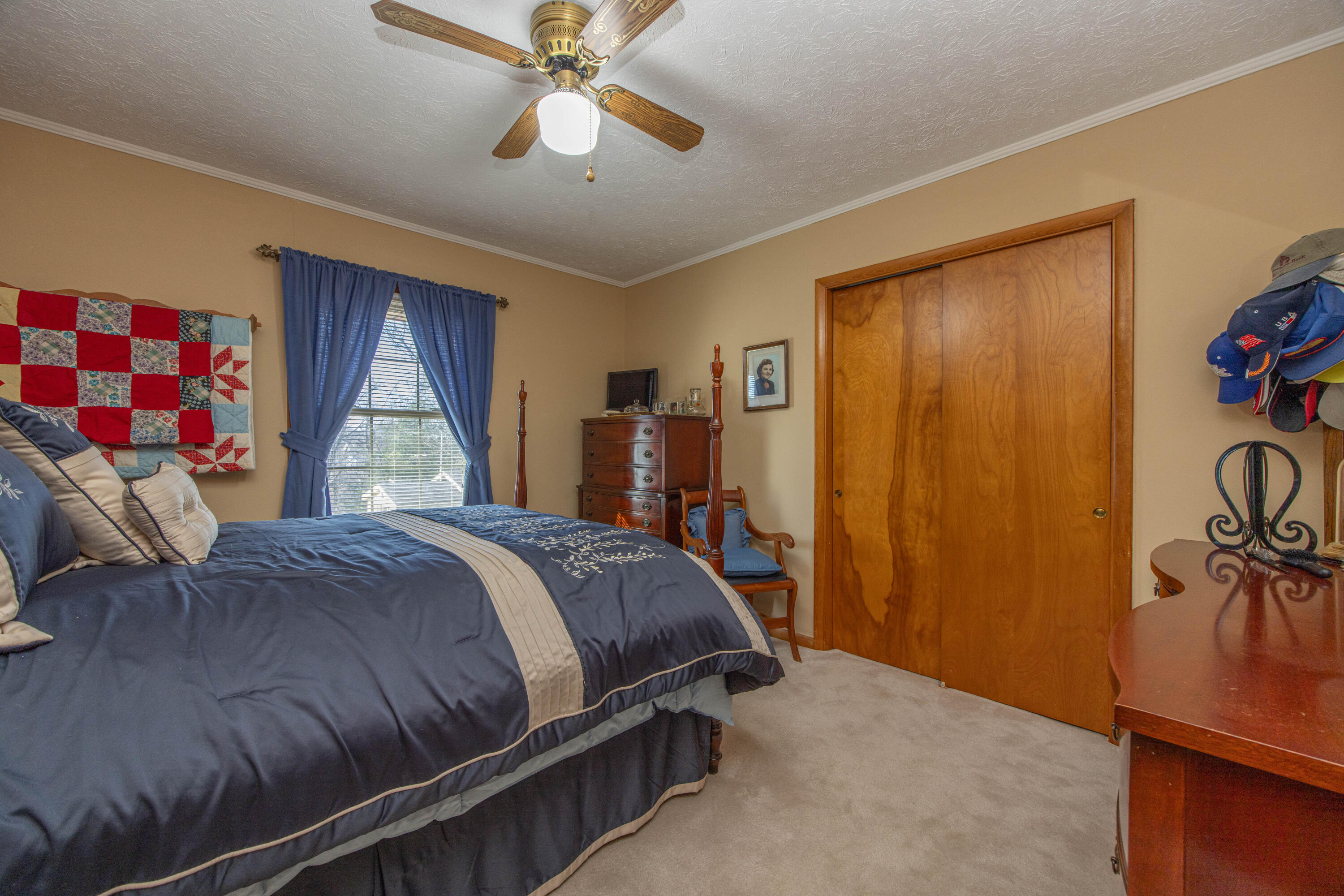 308 Kennedy Heights Property Photo 22