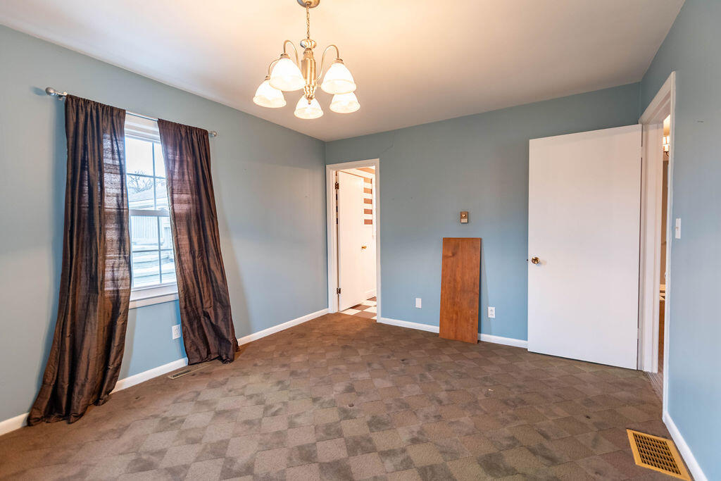 107 Pin Oak Drive Property Photo 25