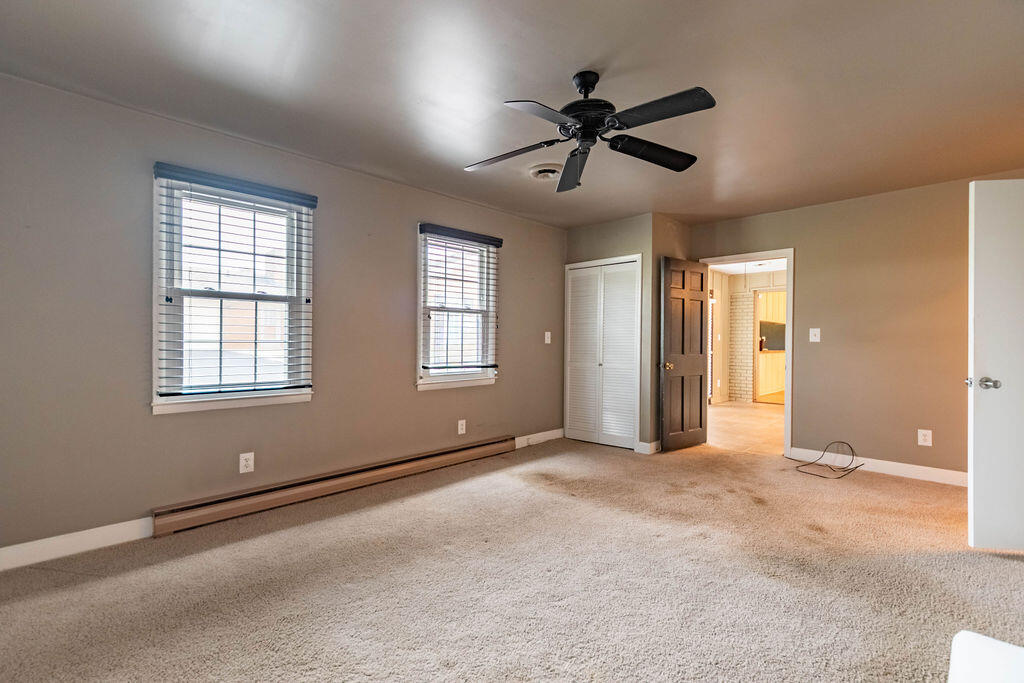 107 Pin Oak Drive Property Photo 28