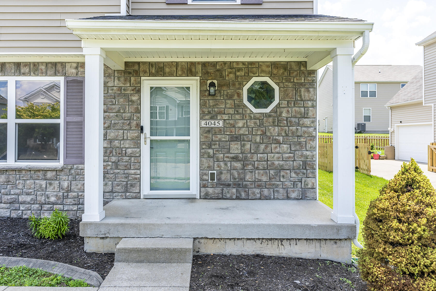 4045 Firestone Way Property Photo 4