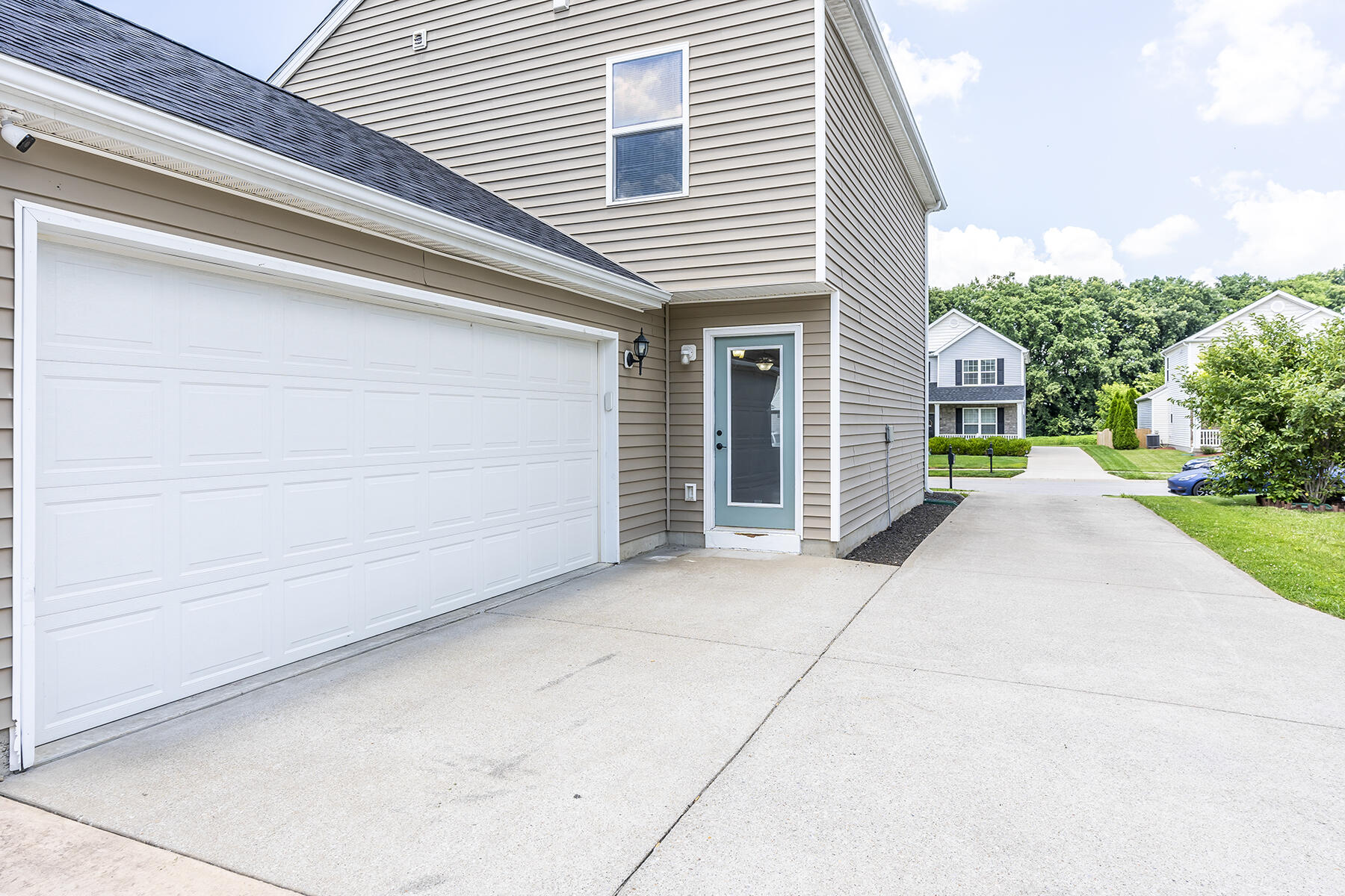 4045 Firestone Way Property Photo 6