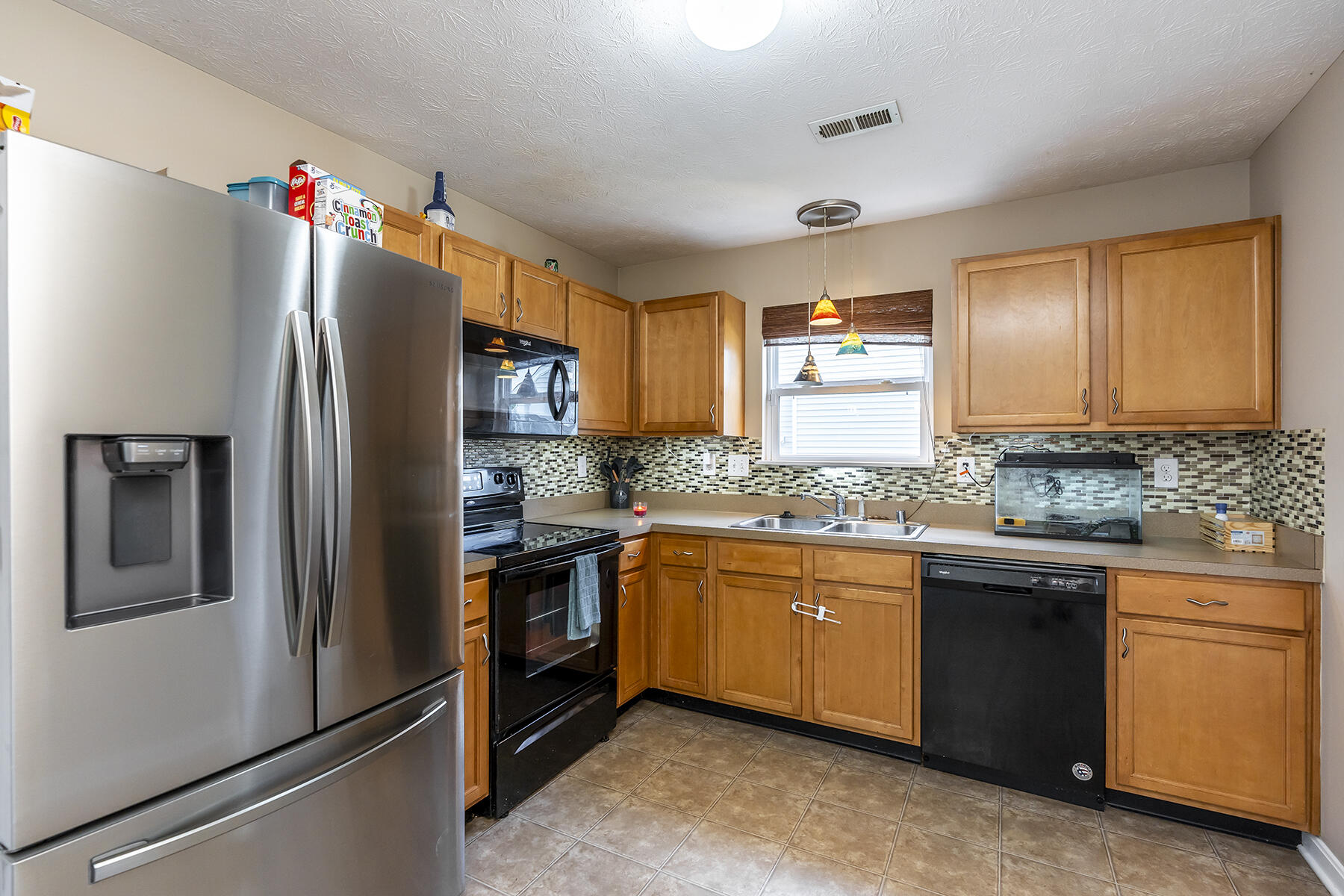 4045 Firestone Way Property Photo 12