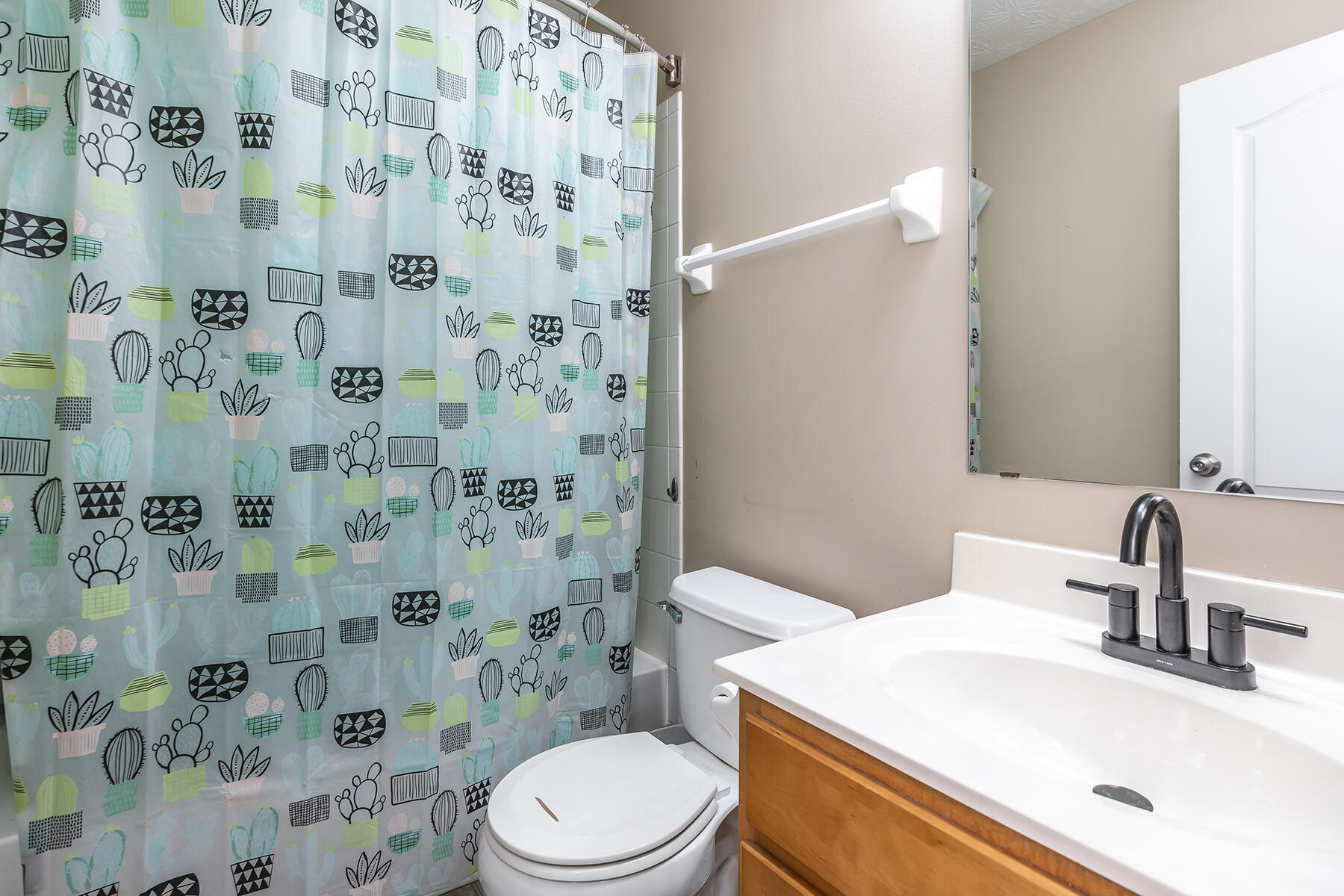 4045 Firestone Way Property Photo 21