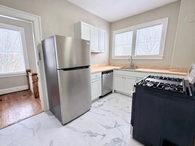 1102 Tates Creek Road Property Photo 4