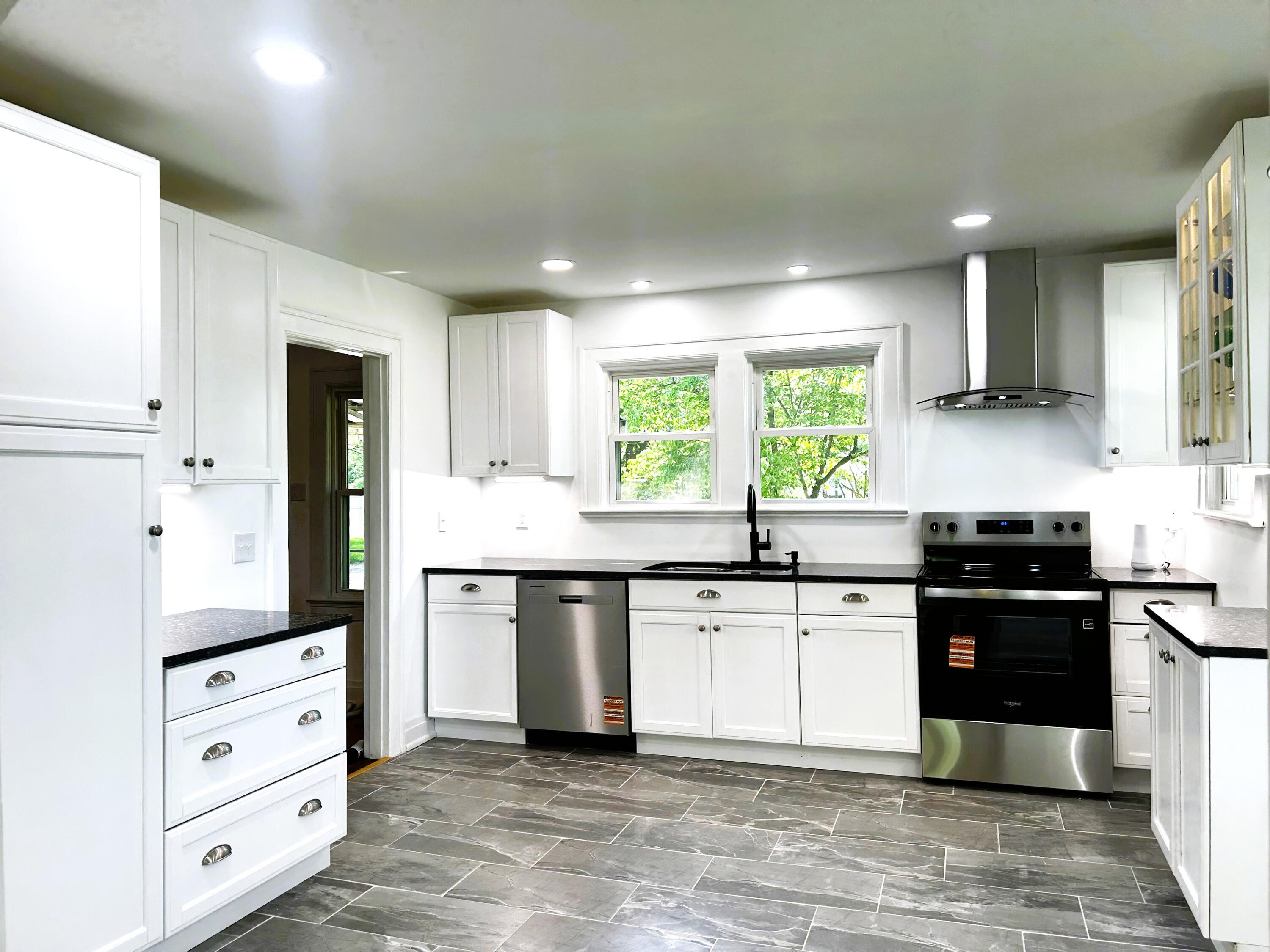 44 Horseshoe Drive Property Photo 5