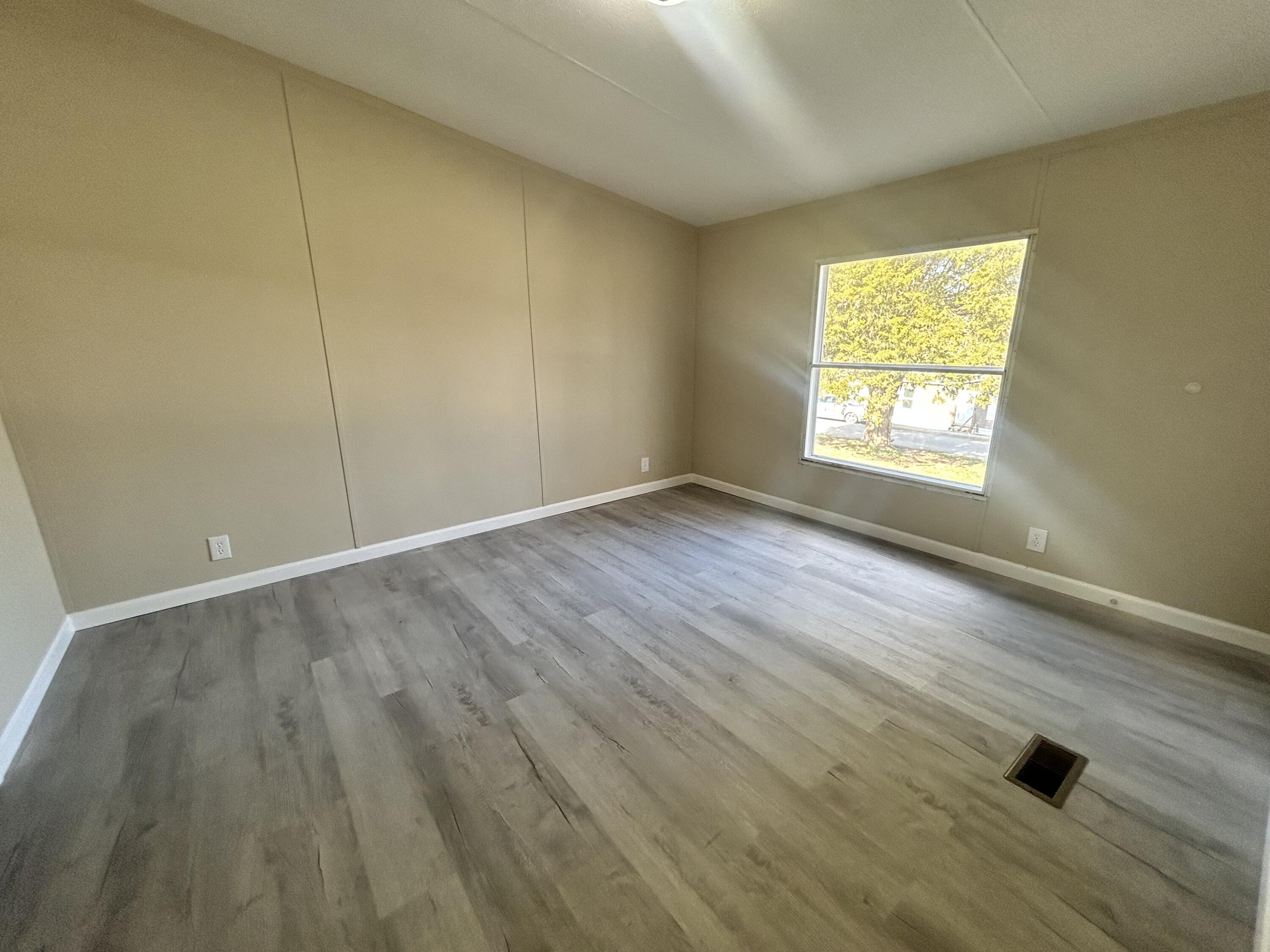 125 Rhonder Drive Property Photo 8