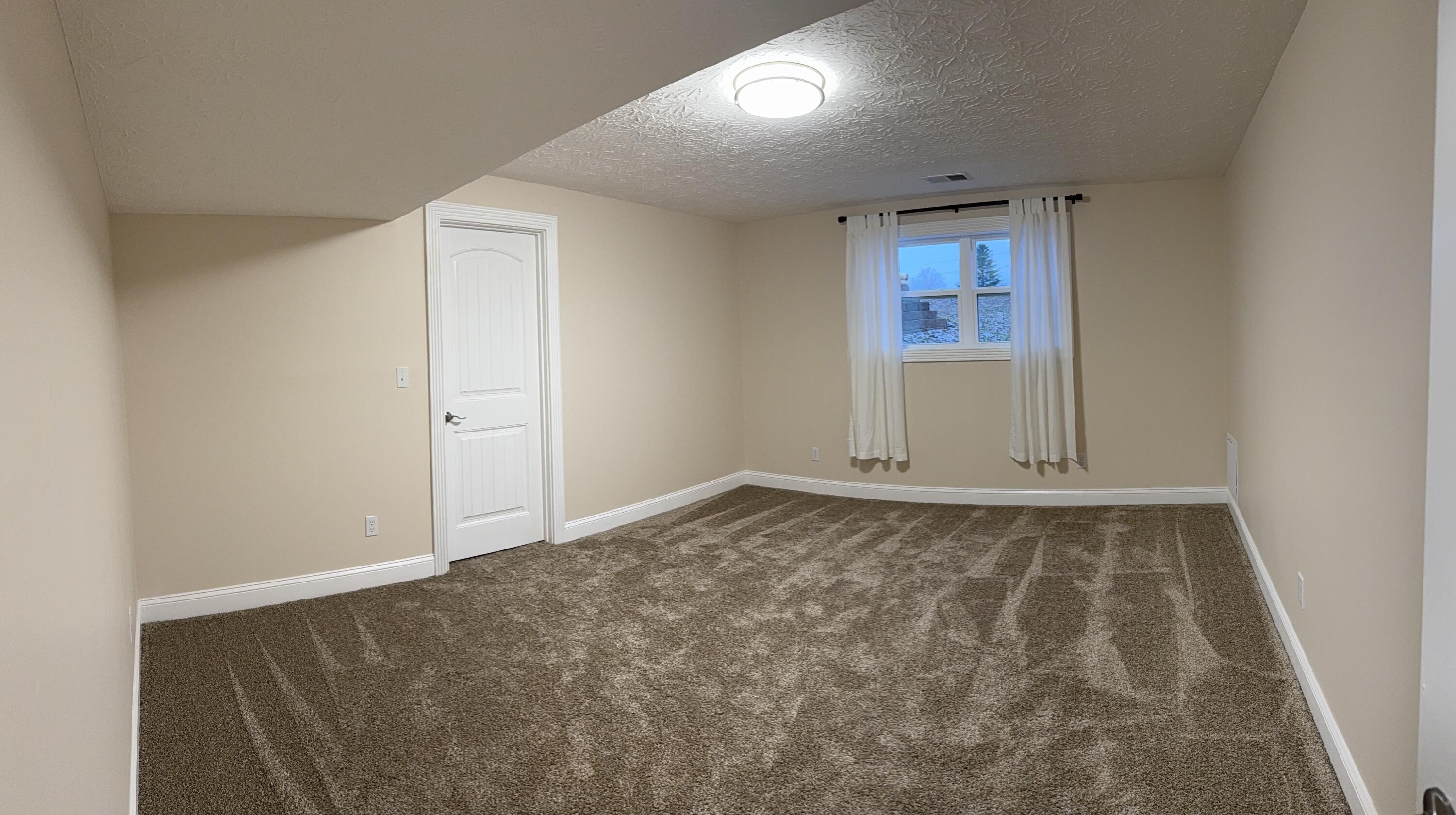 18 Ash Drive Property Photo 40