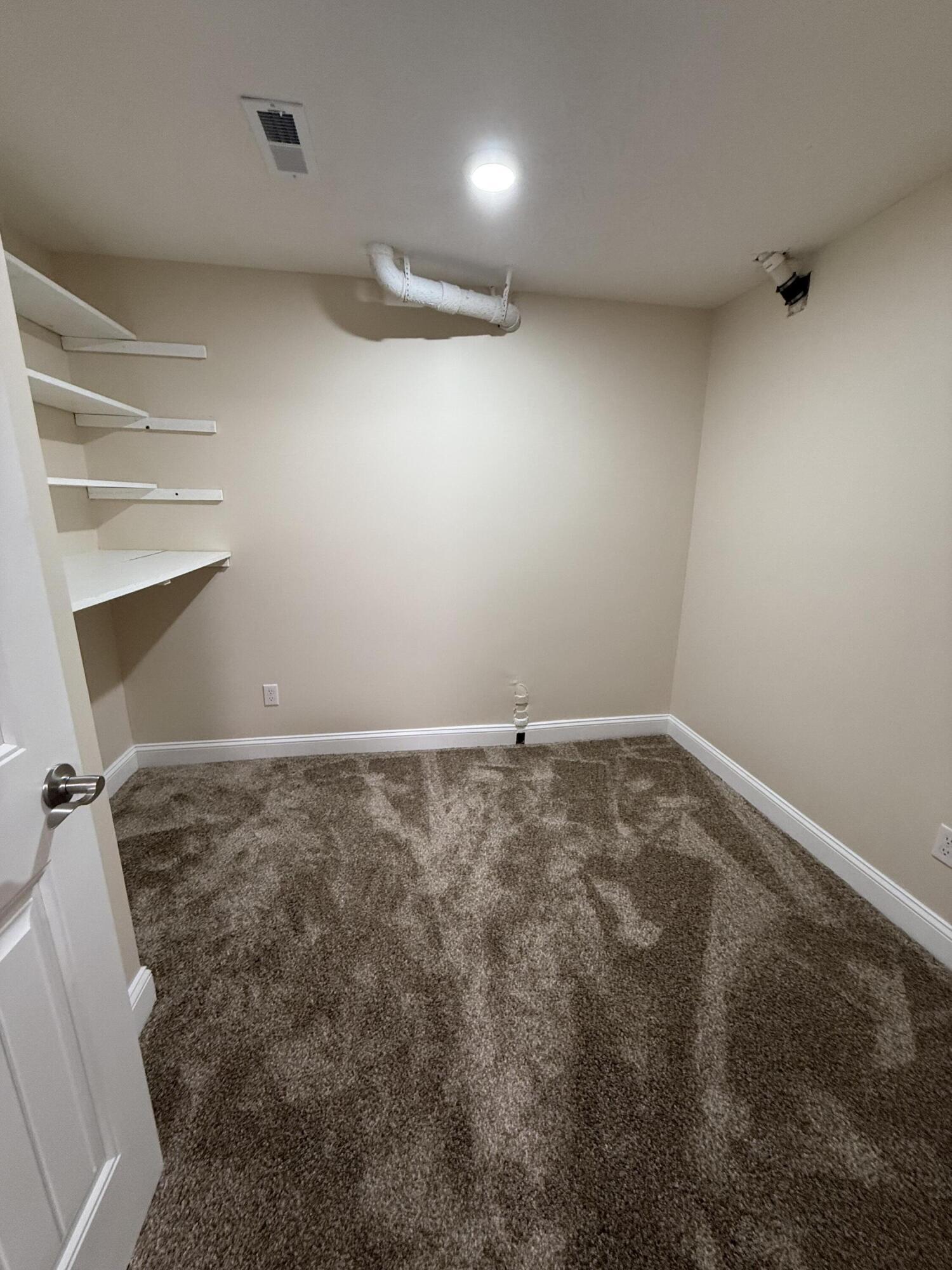 18 Ash Drive Property Photo 43
