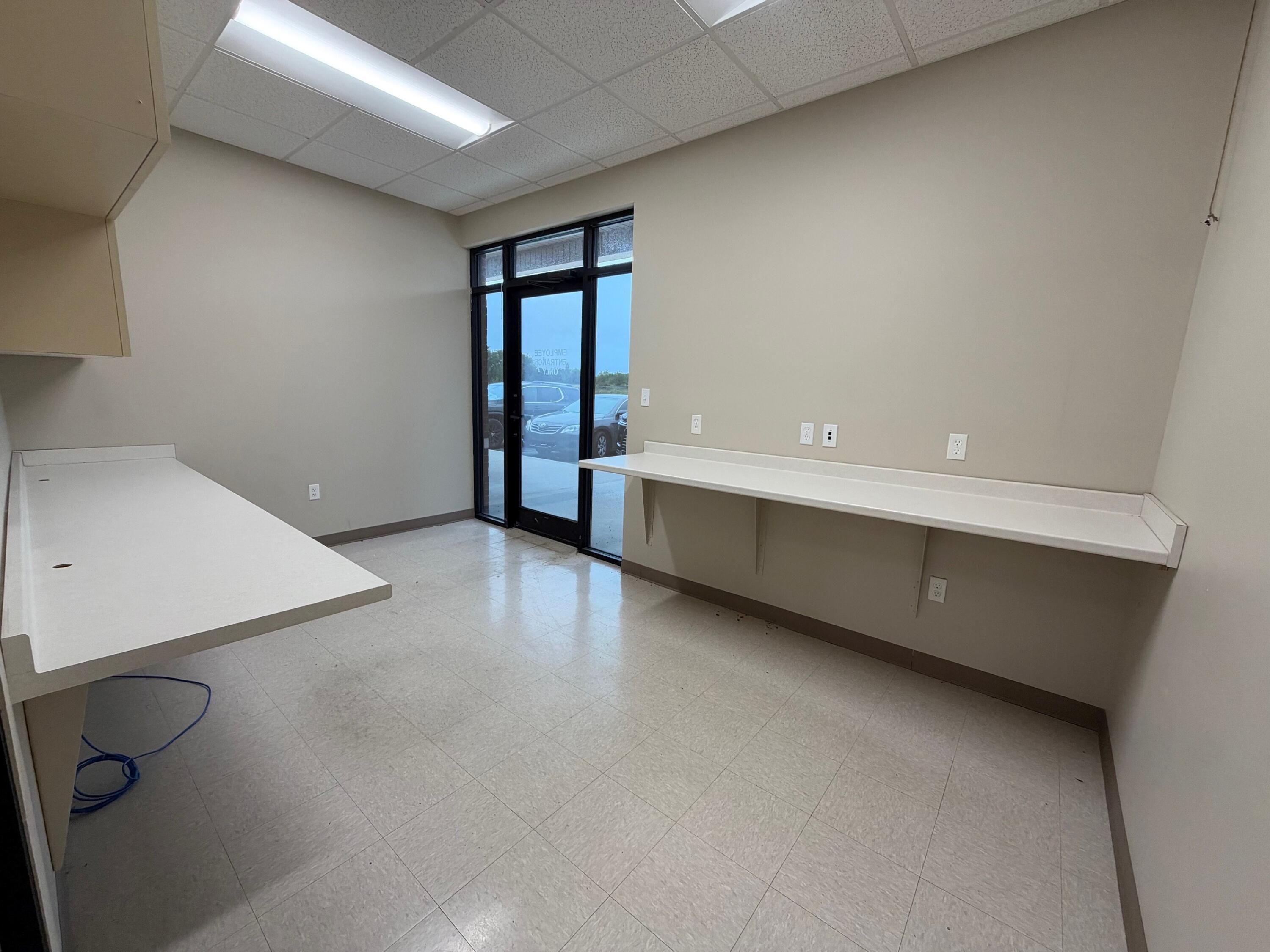 220 Tower Circle Property Photo 11