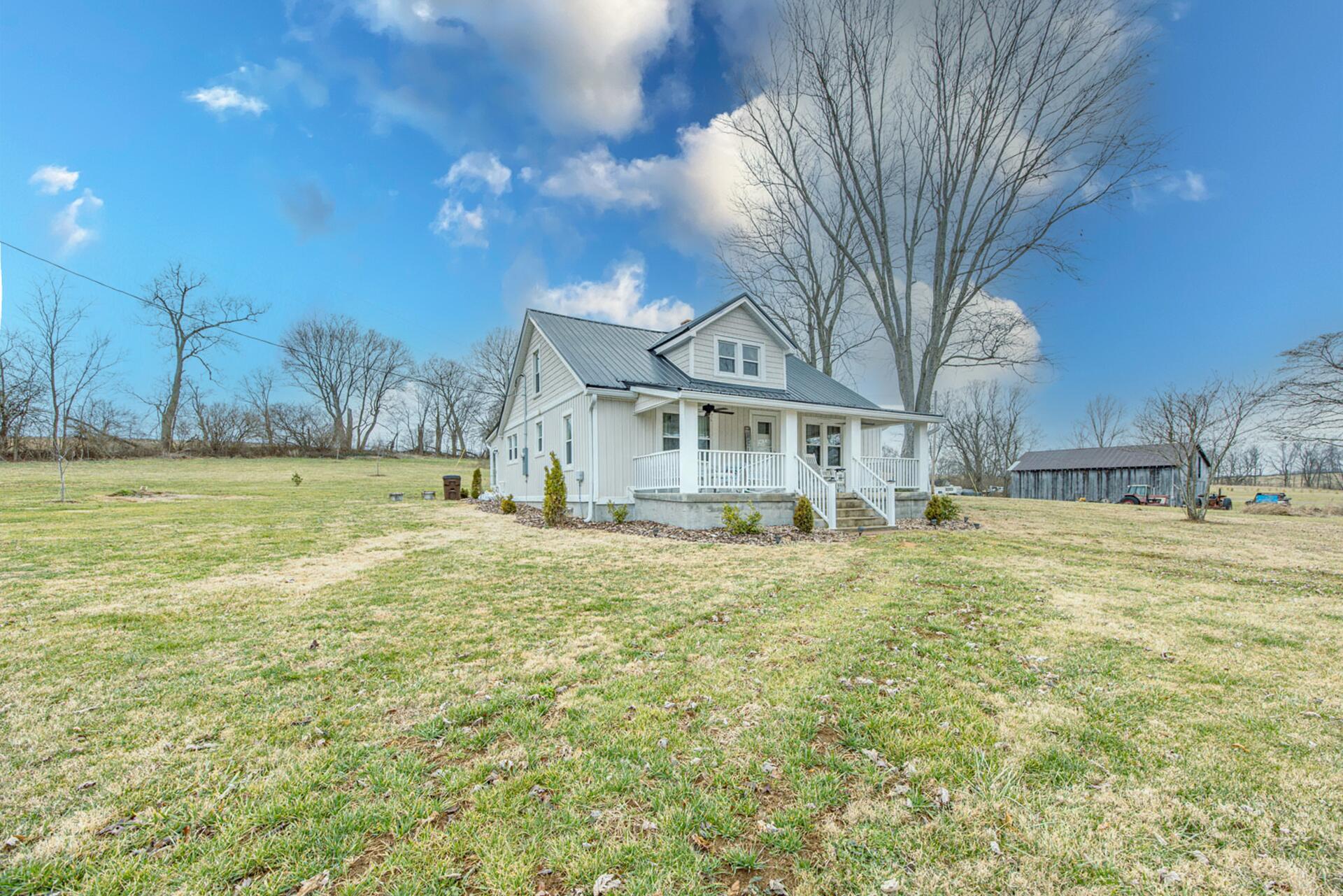 695 Stone Road Property Photo 2