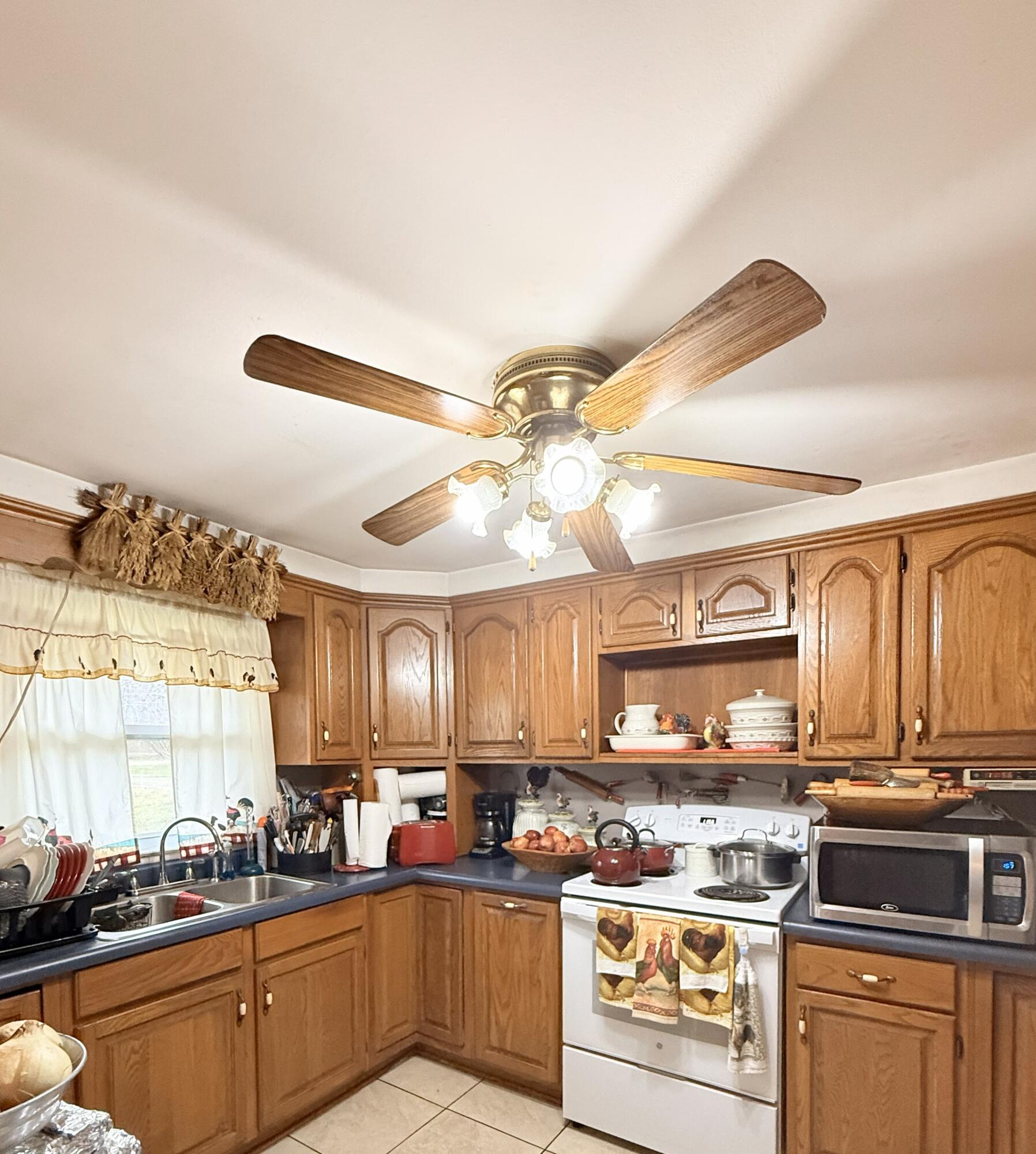 73 Tyner Loop Property Photo 4