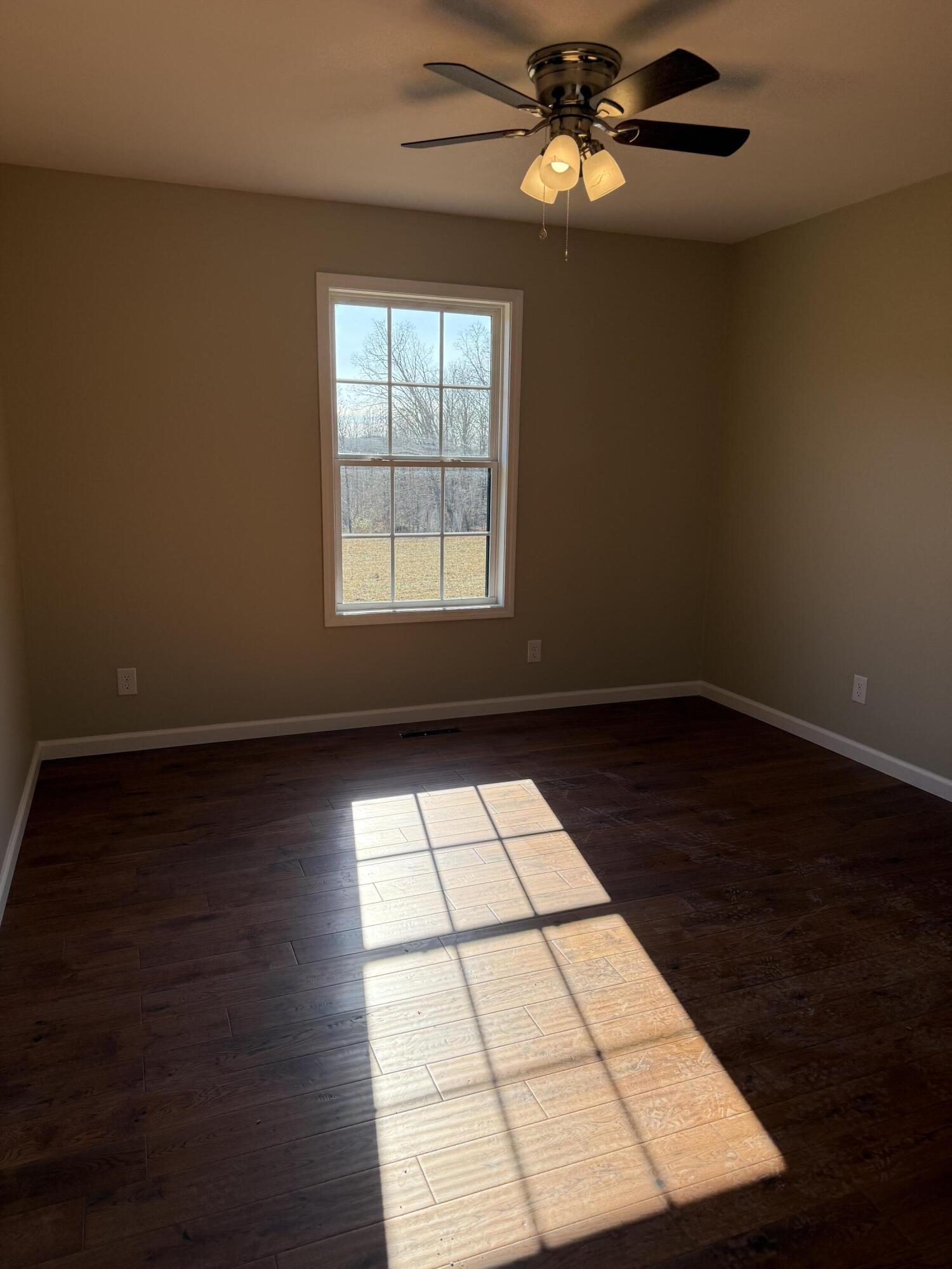 100 Emily Lane Property Photo 10