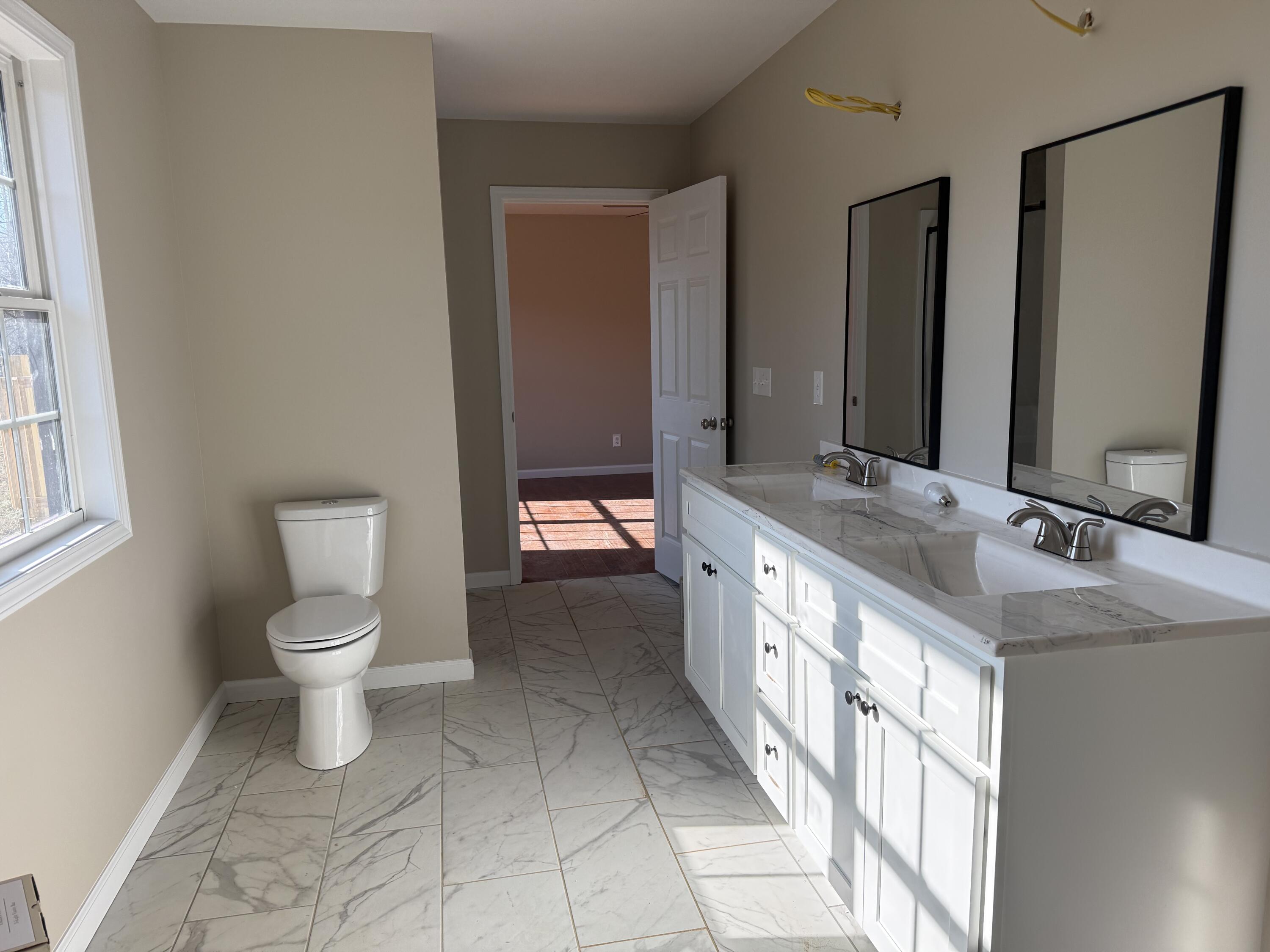 100 Emily Lane Property Photo 12