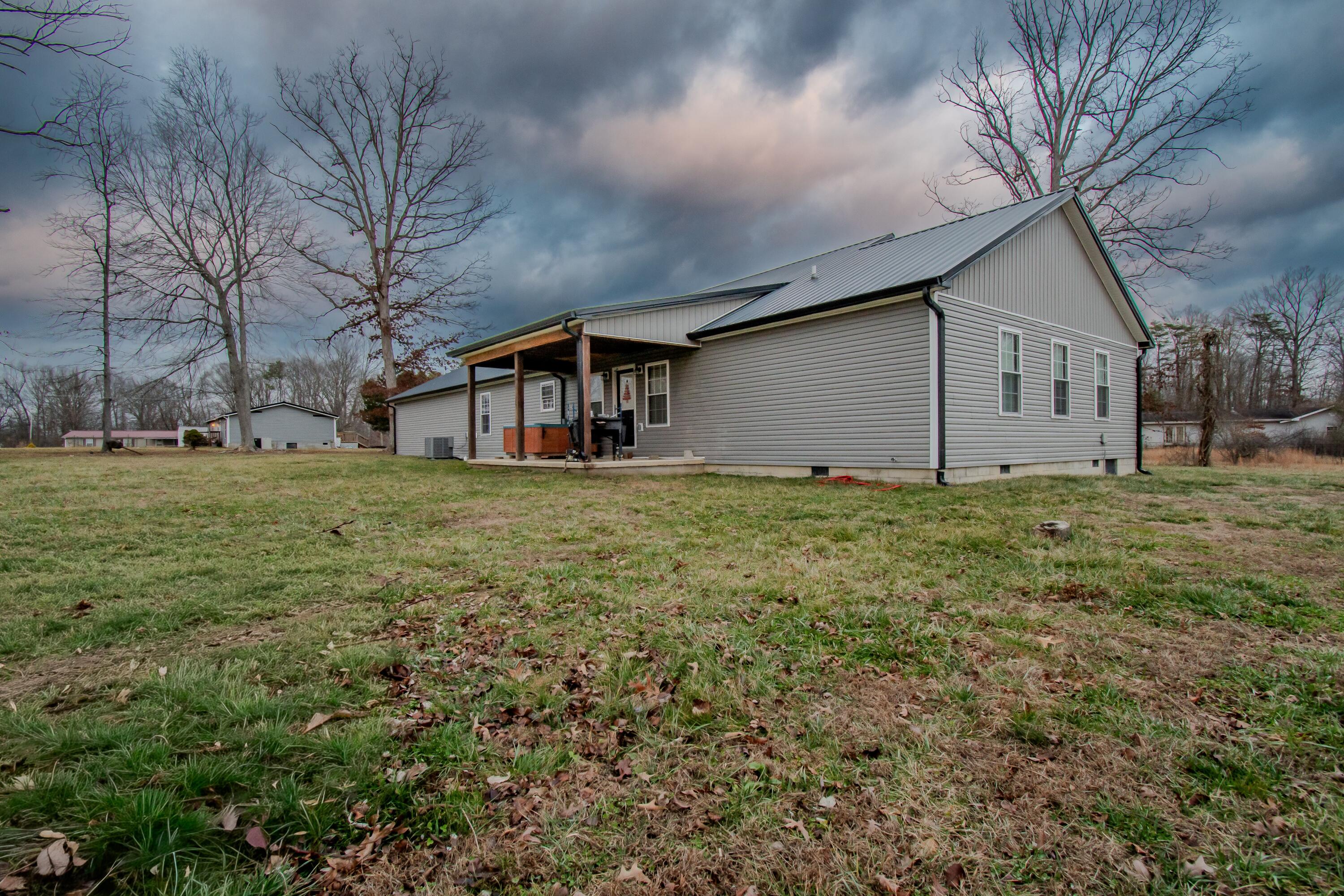 1705 Rice Road Property Photo 3