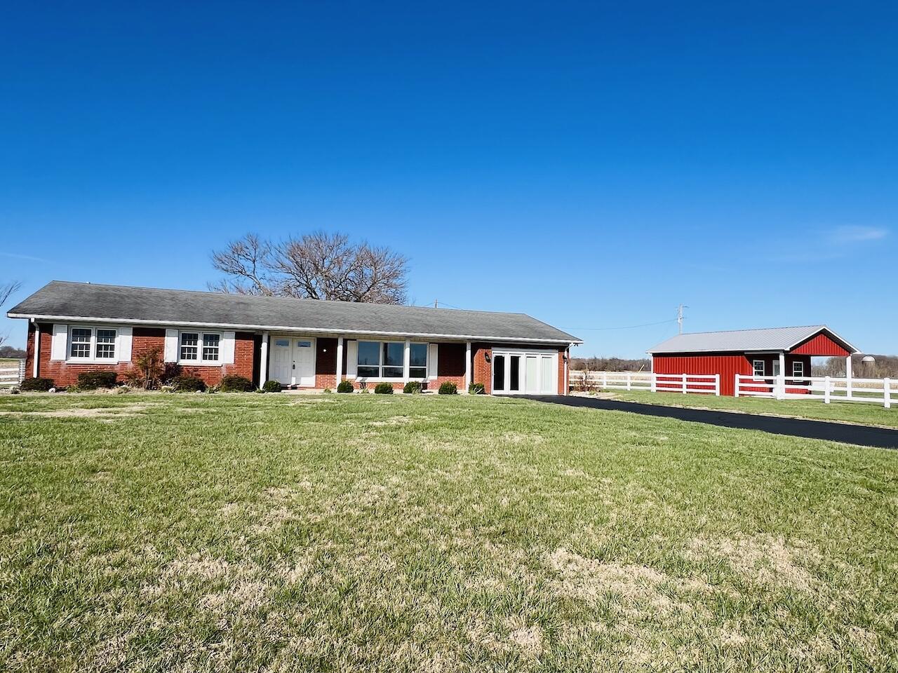 304 Hwy 3525 Property Photo 4