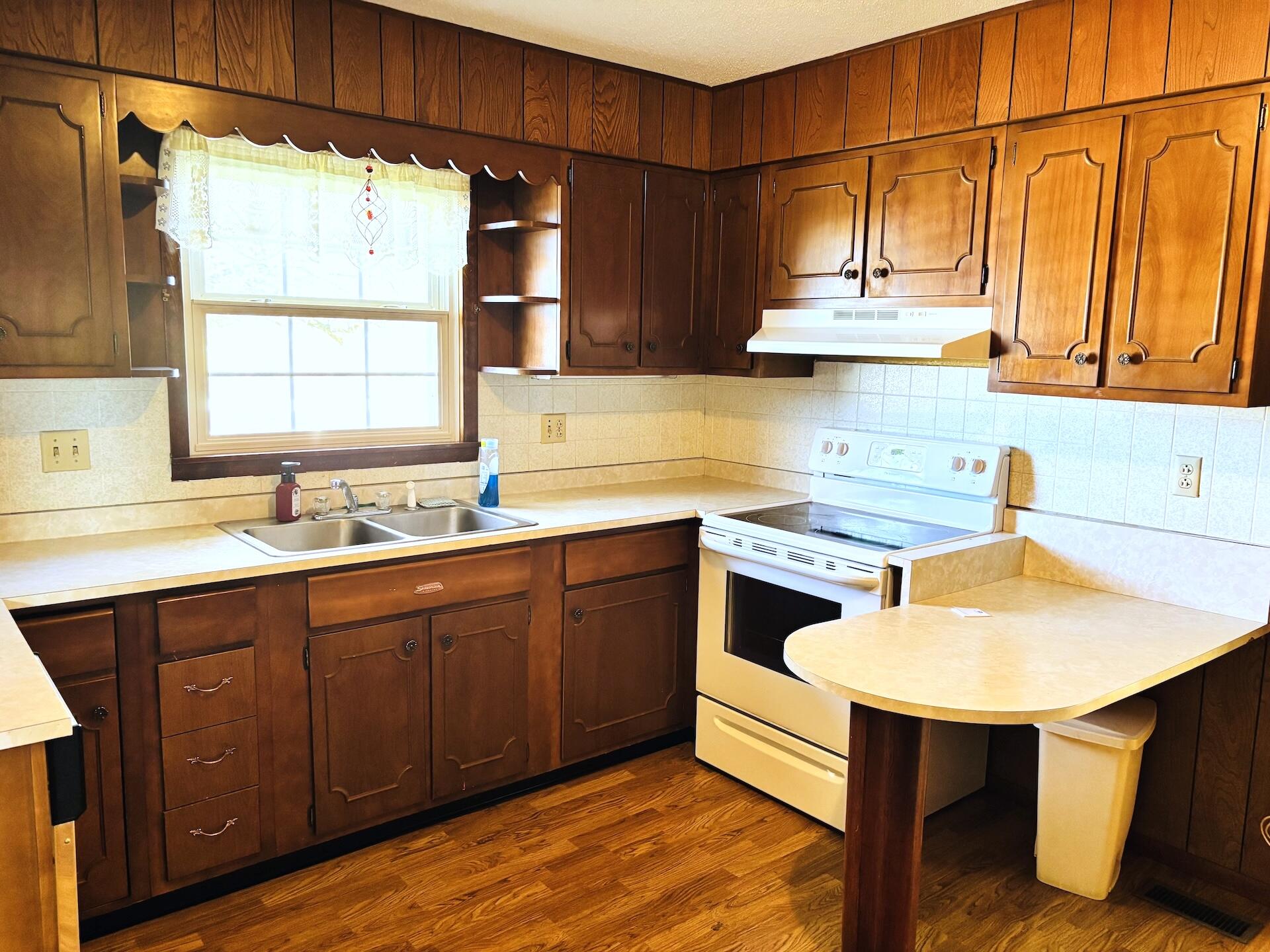 304 Hwy 3525 Property Photo 12