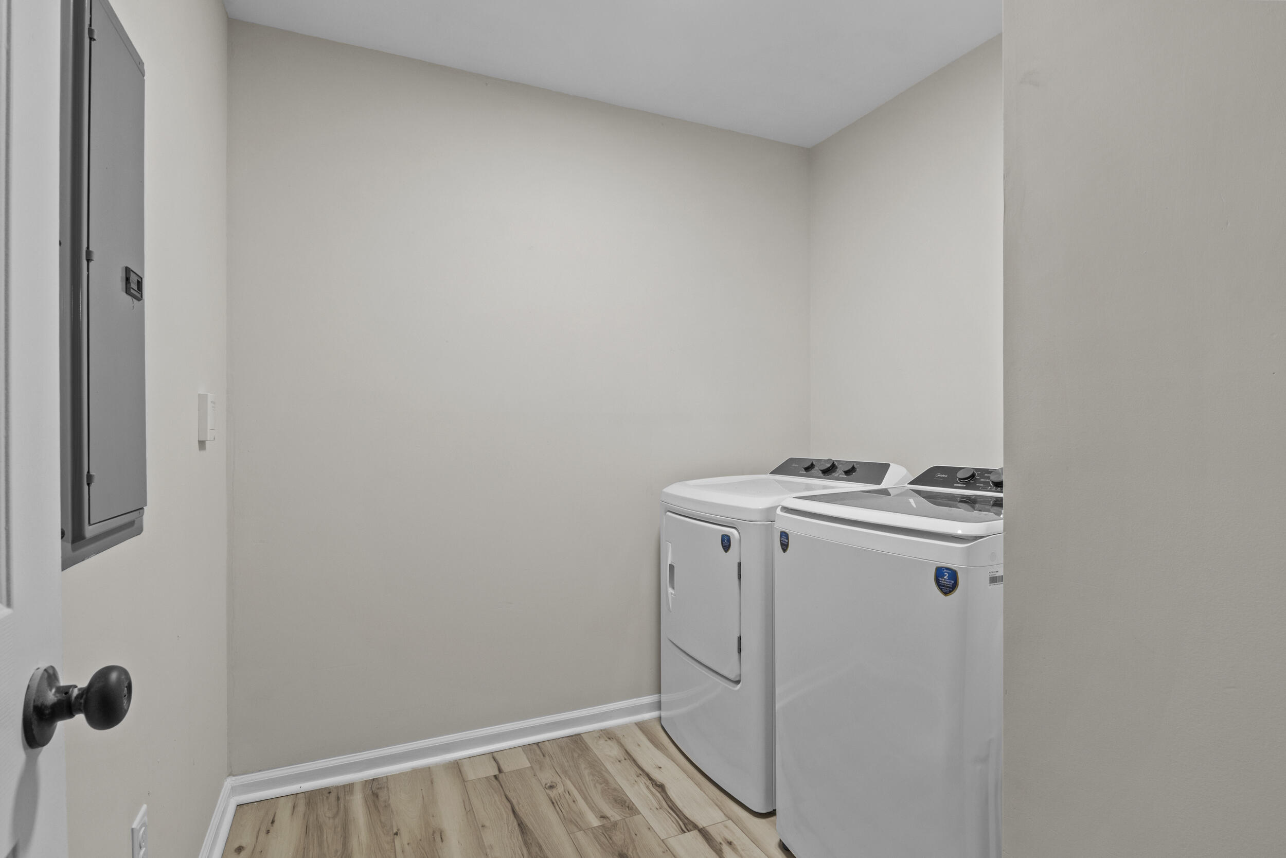 405 Woodspointe Way Property Photo 19