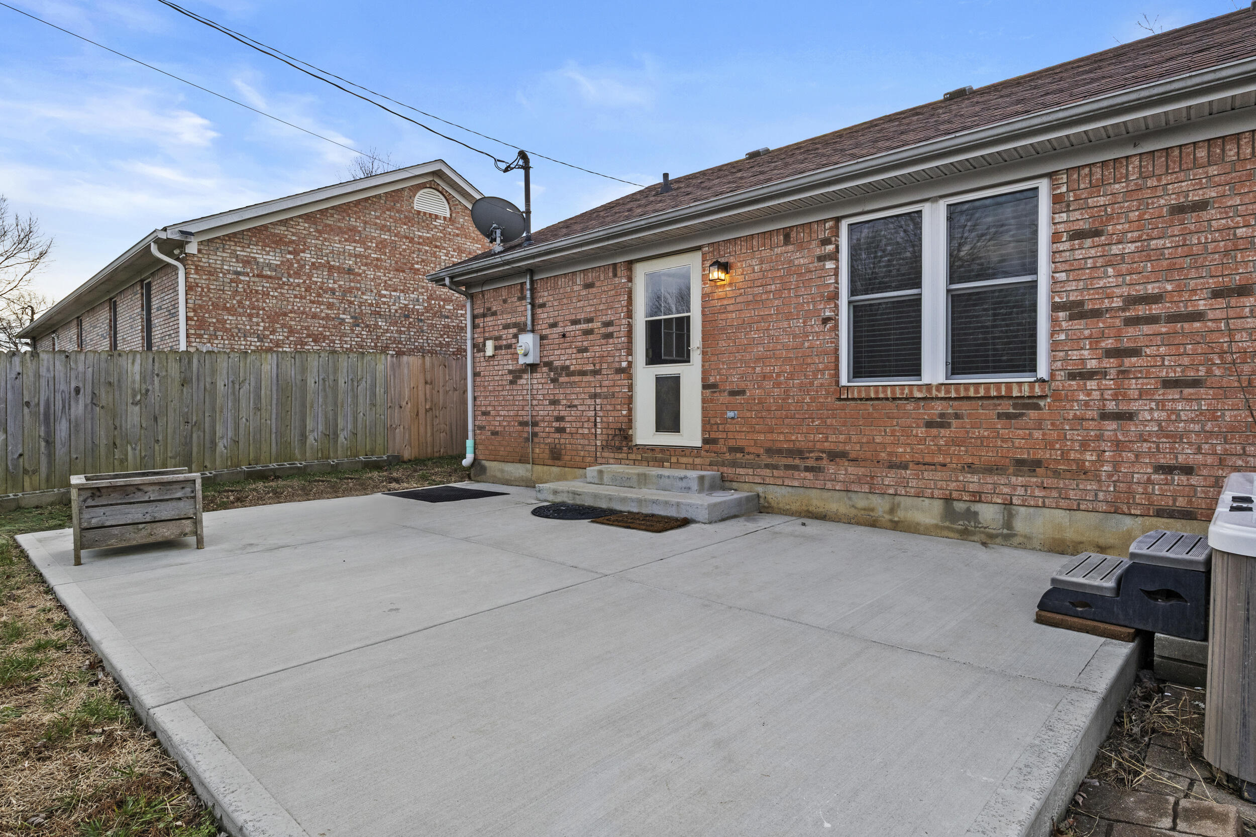 405 Woodspointe Way Property Photo 44