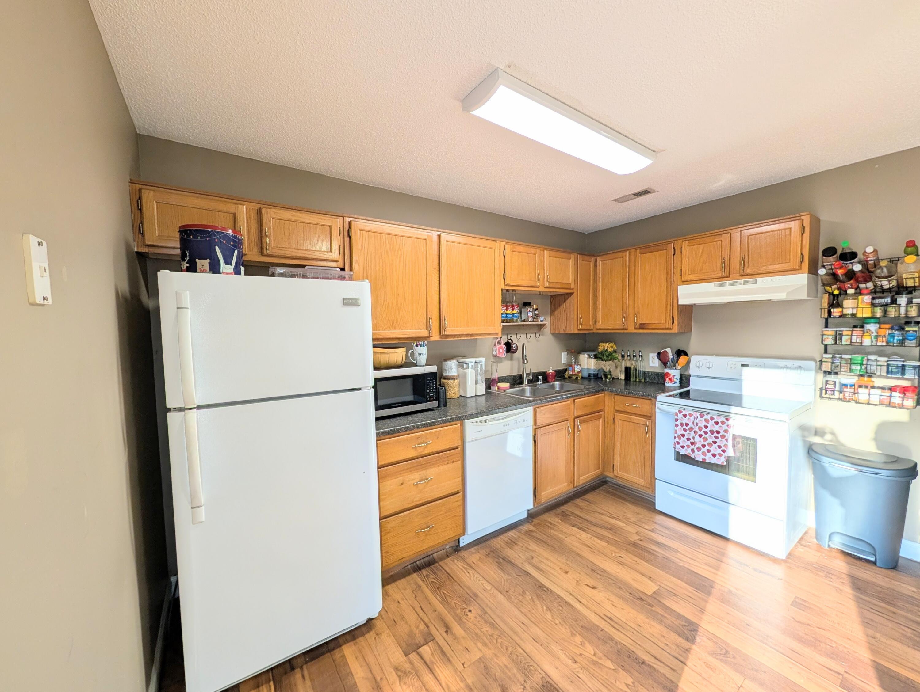 5338 Beechwood Drive Property Photo 11