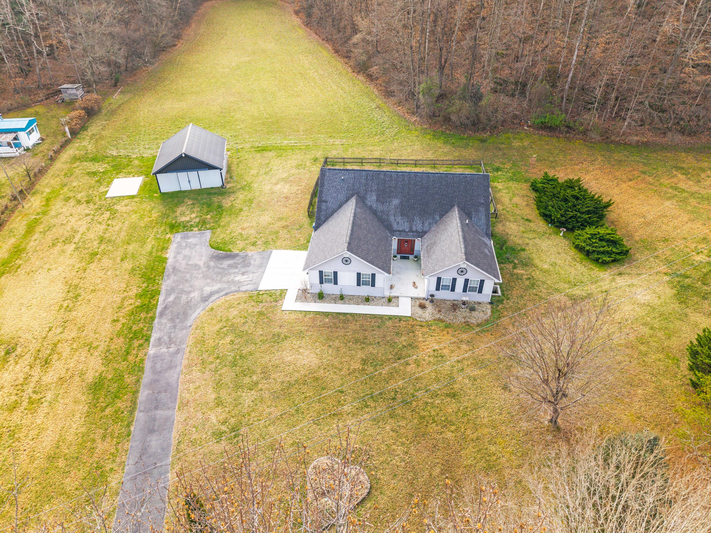 2581 Corder Flats Road Property Photo 7