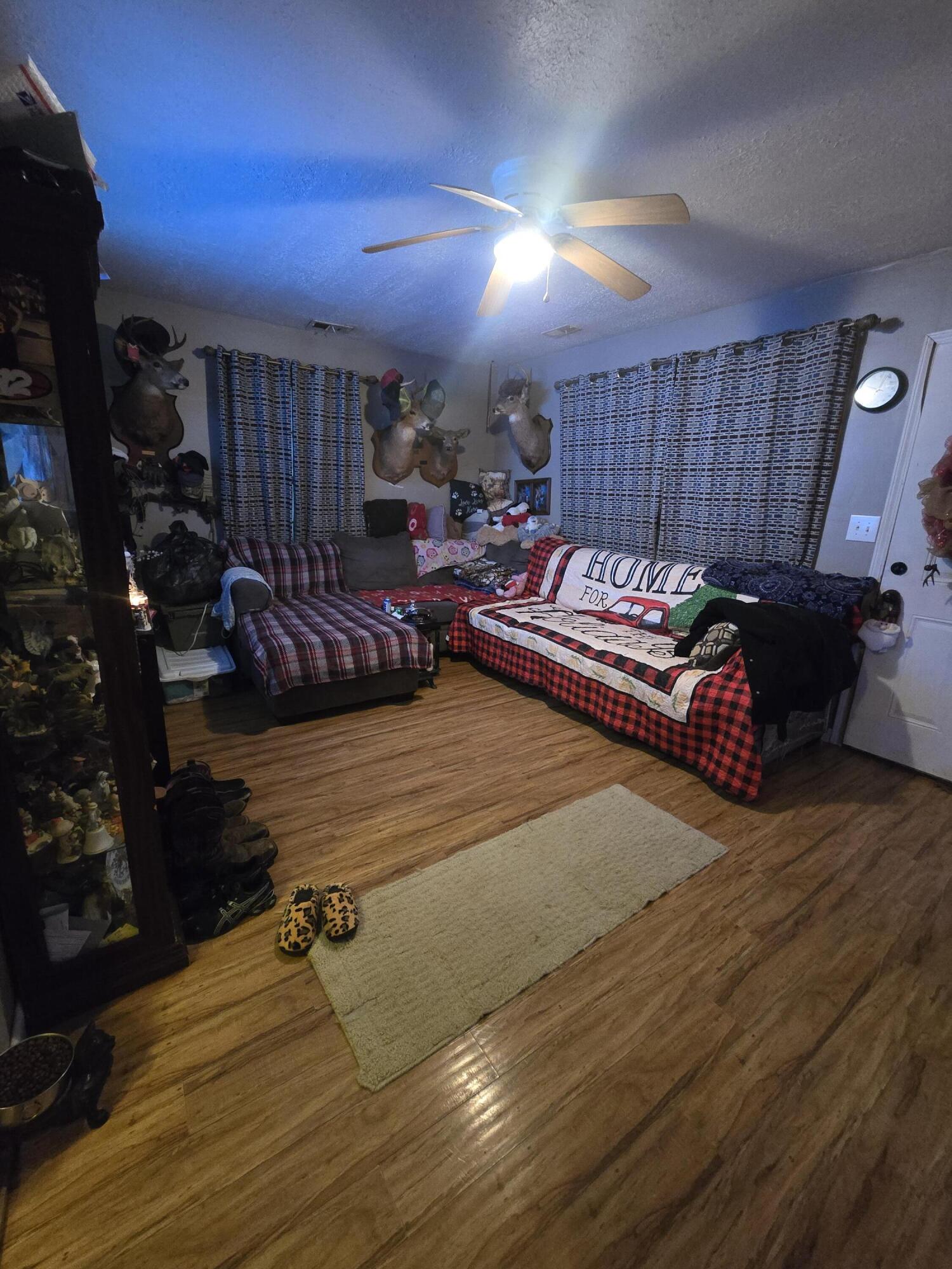 765 Whitis Road Property Photo 3