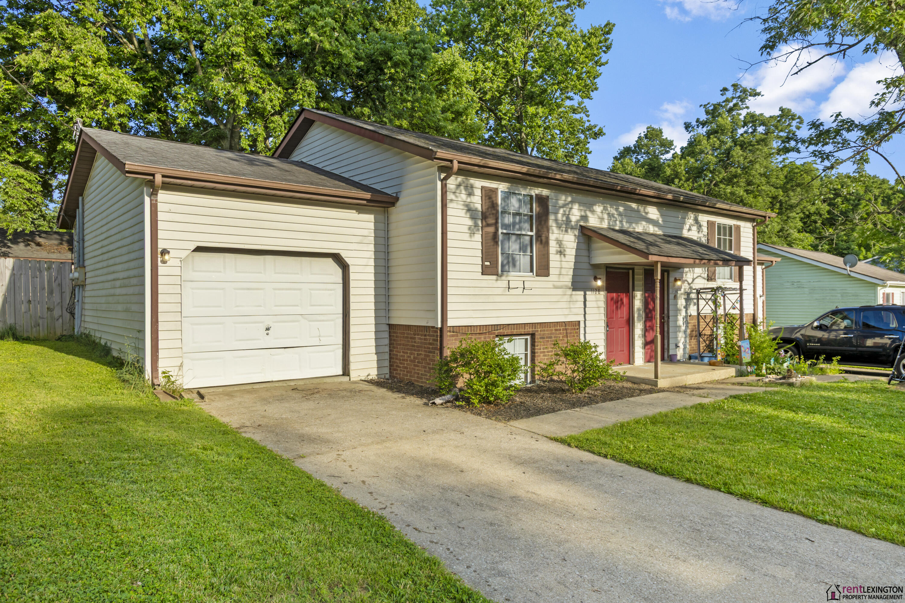1128-1130 Dale Drive Property Photo 1