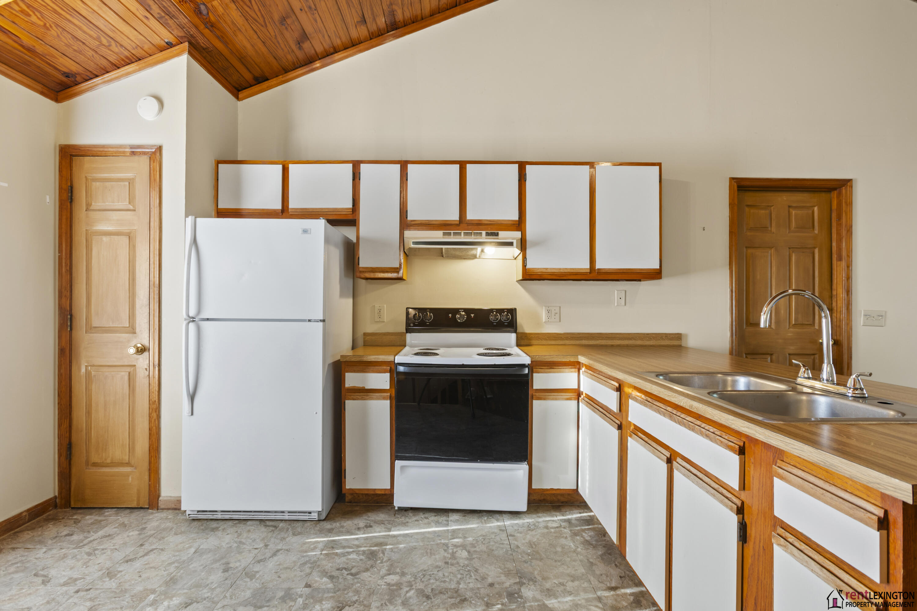 1128-1130 Dale Drive Property Photo 6