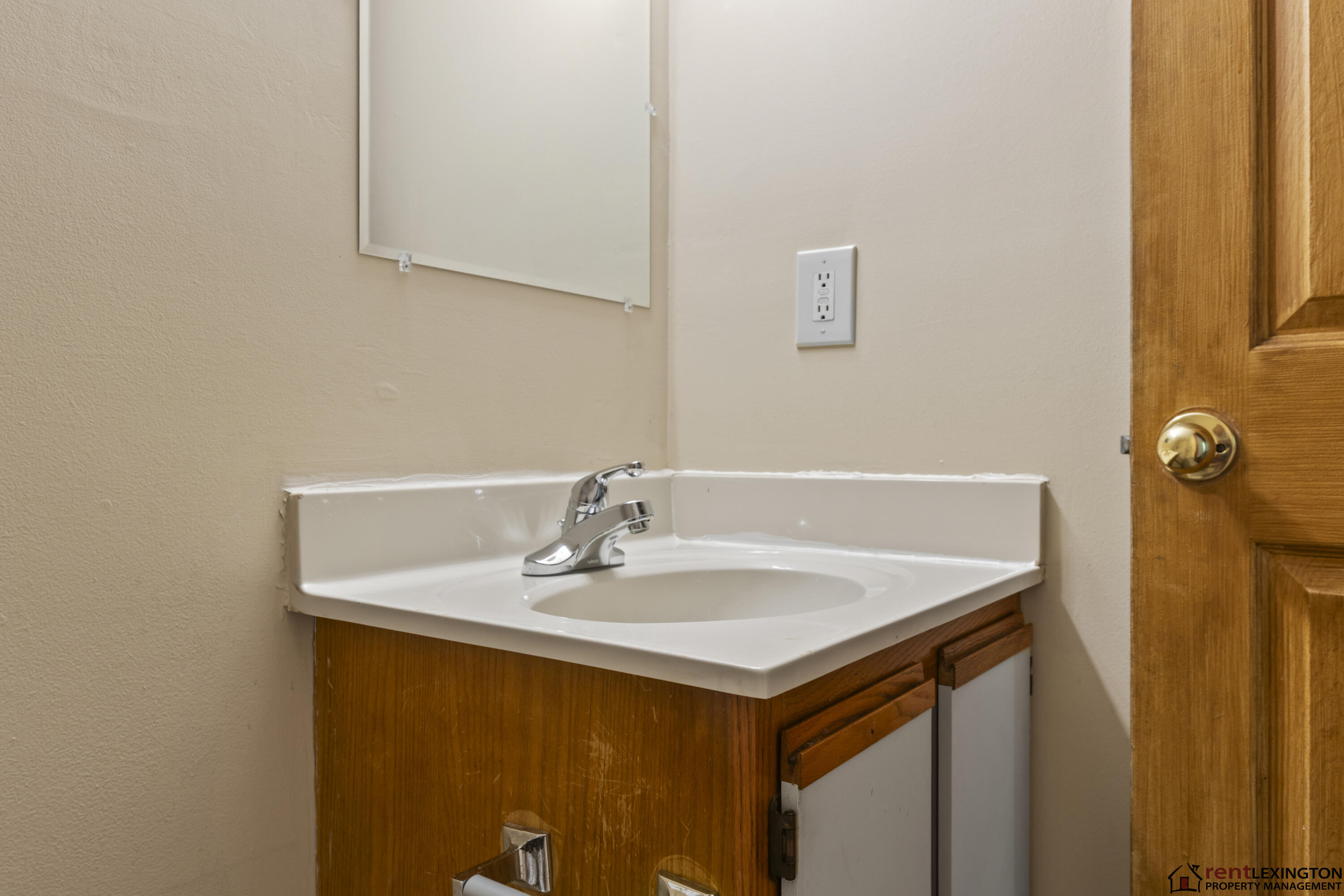 1128-1130 Dale Drive Property Photo 11