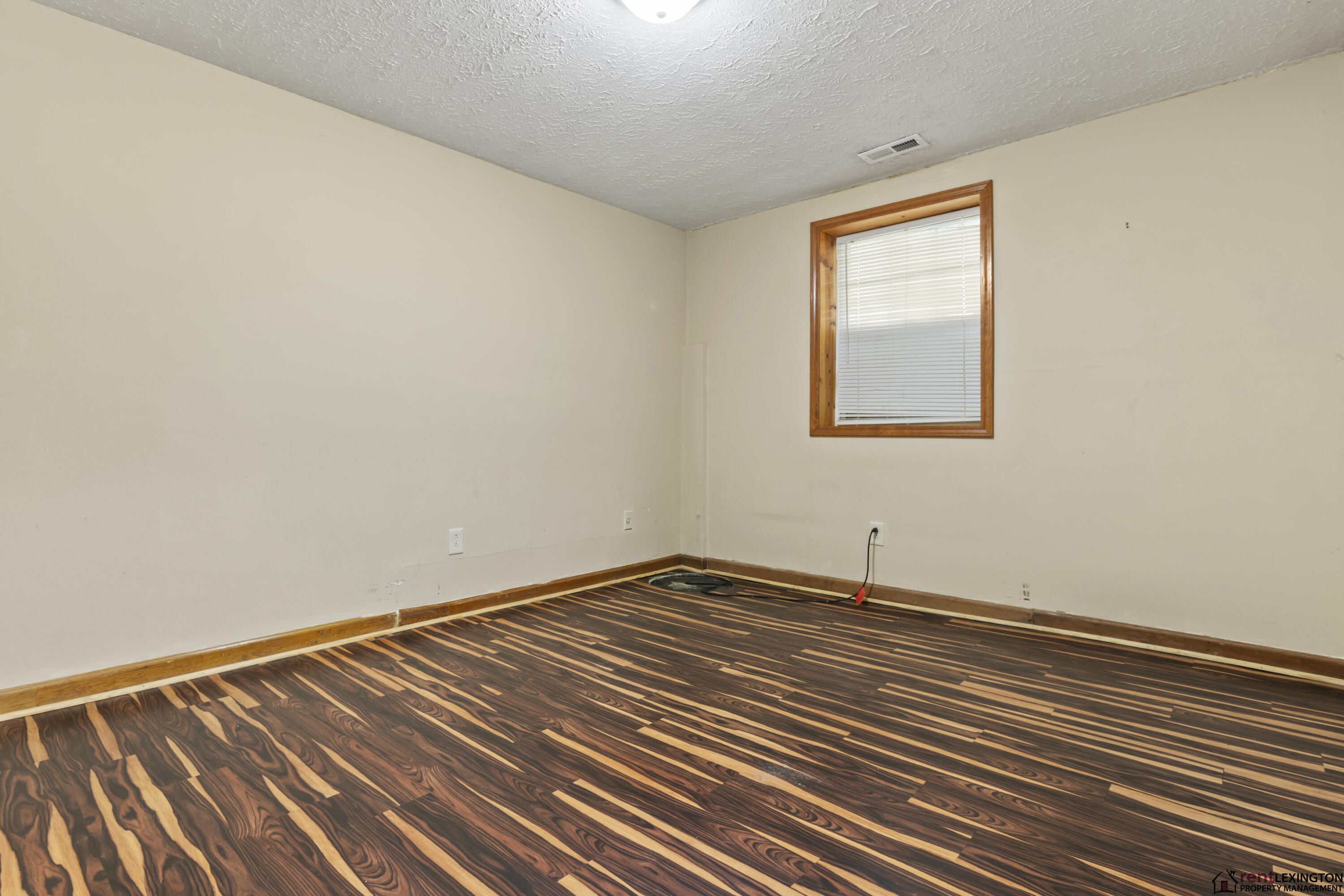 1128-1130 Dale Drive Property Photo 14
