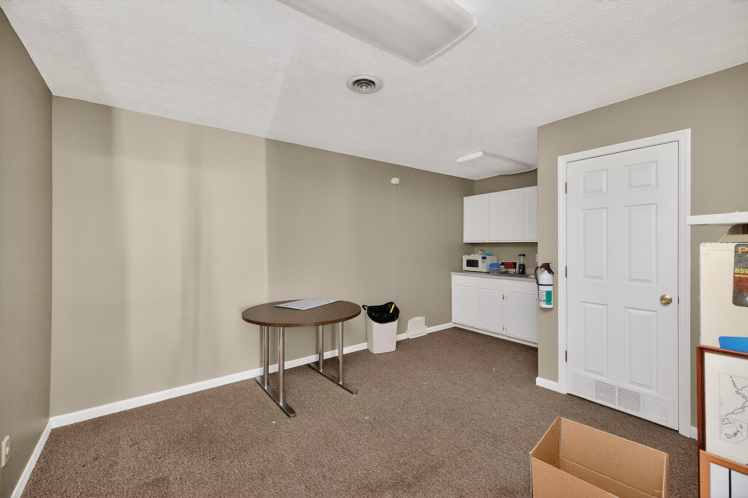 1000 E Lexington Avenue #112 Property Photo 21