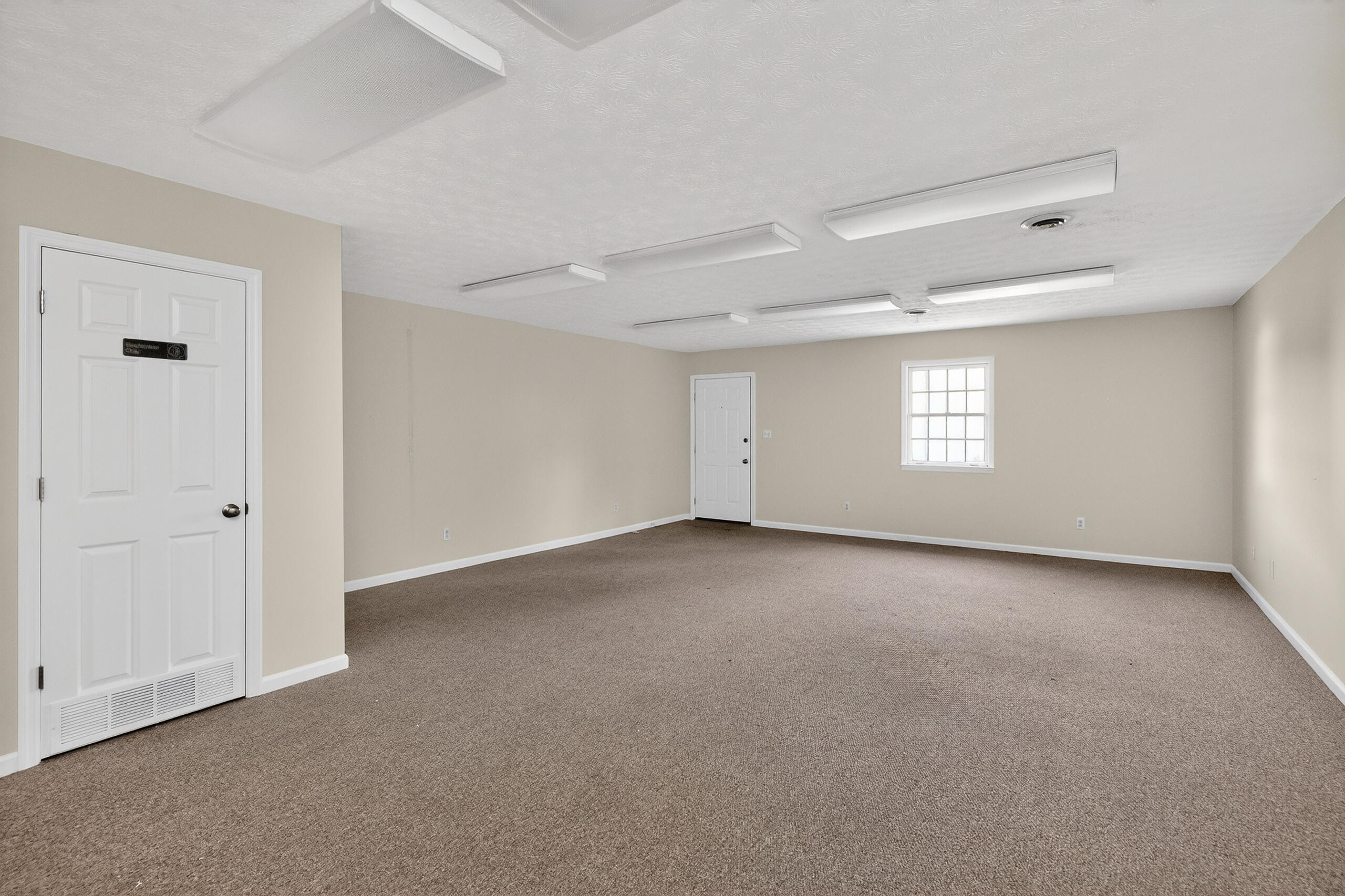 1000 E Lexington Avenue #112 Property Photo 31