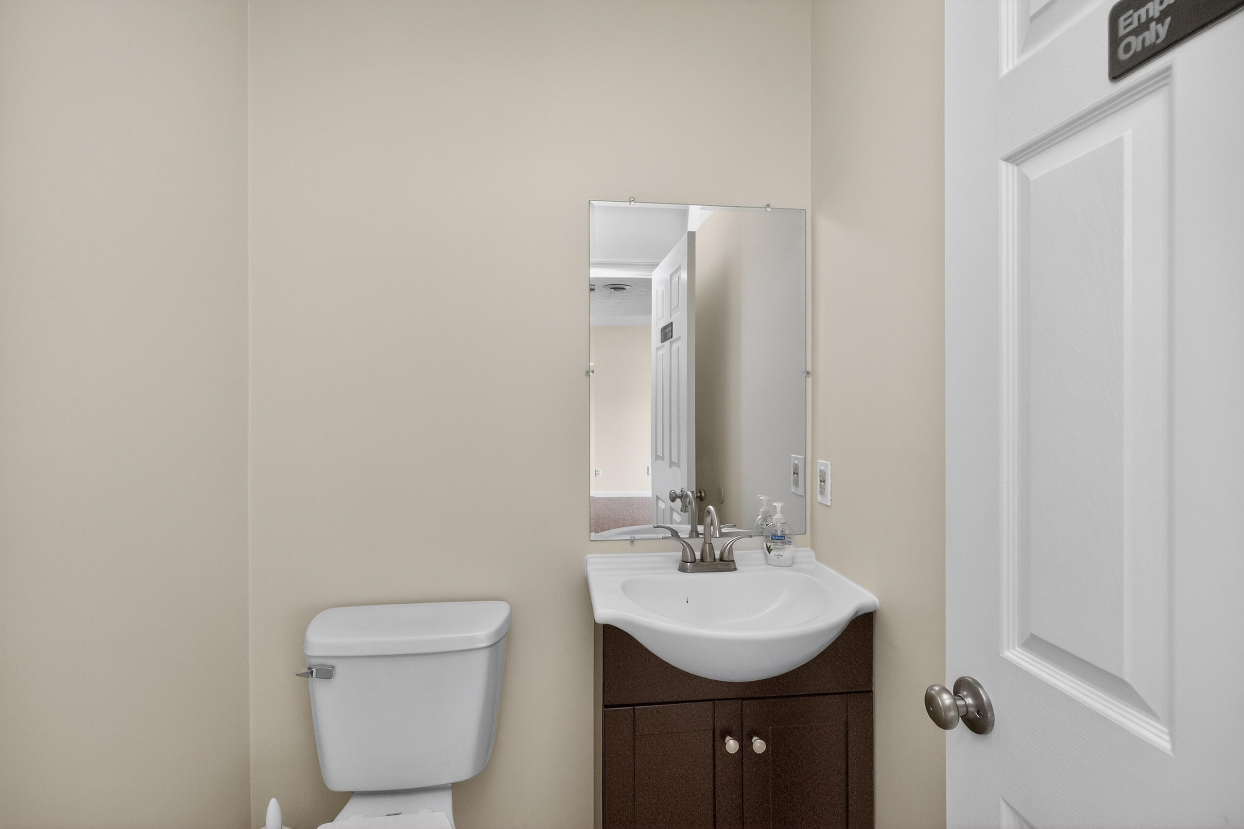 1000 E Lexington Avenue #112 Property Photo 32