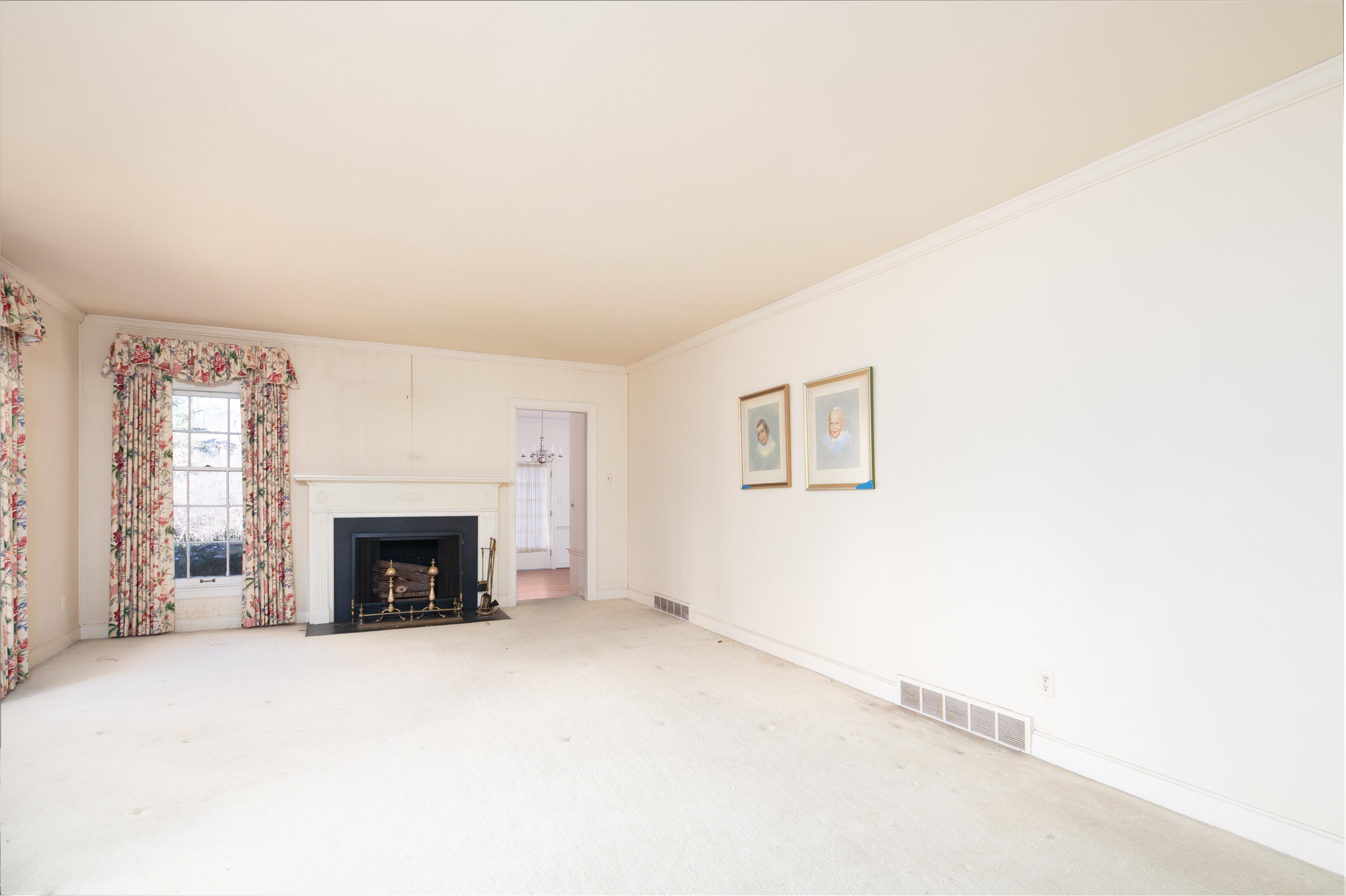 1357-1361 E Cooper Drive Property Photo 14