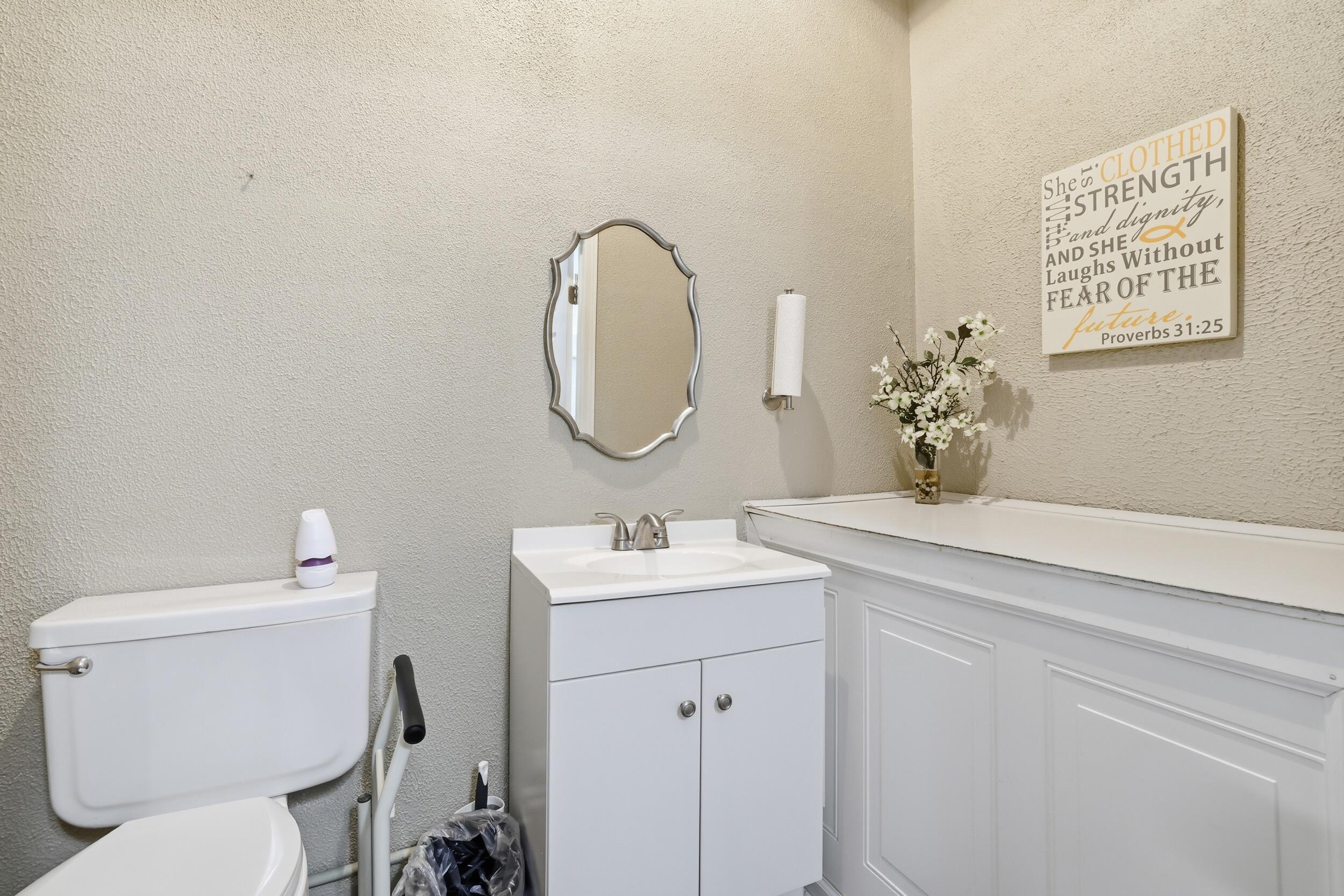 103 E Penn Avenue Property Photo 30