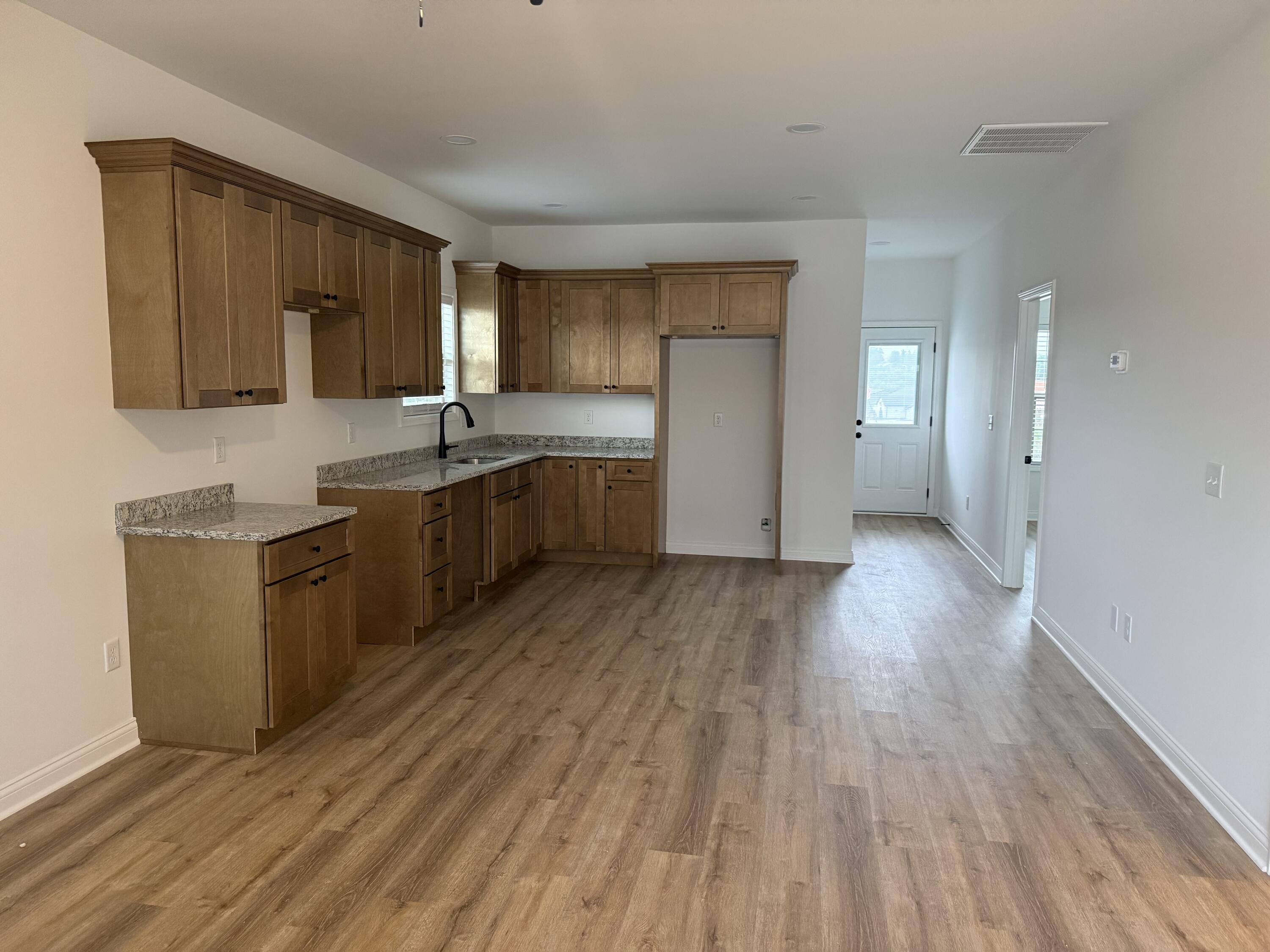 846 #1 Ridgewood Drive Property Photo 4