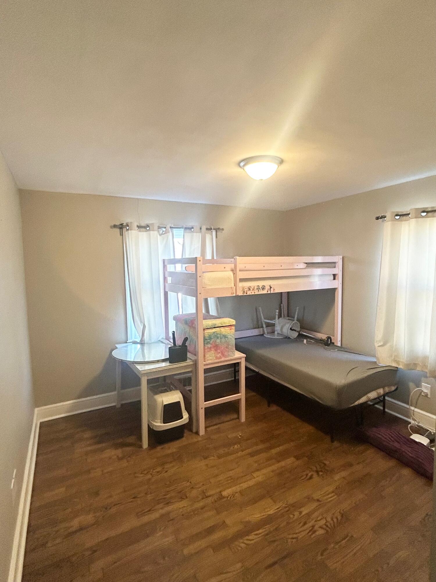 300 Versailles Road Property Photo 14