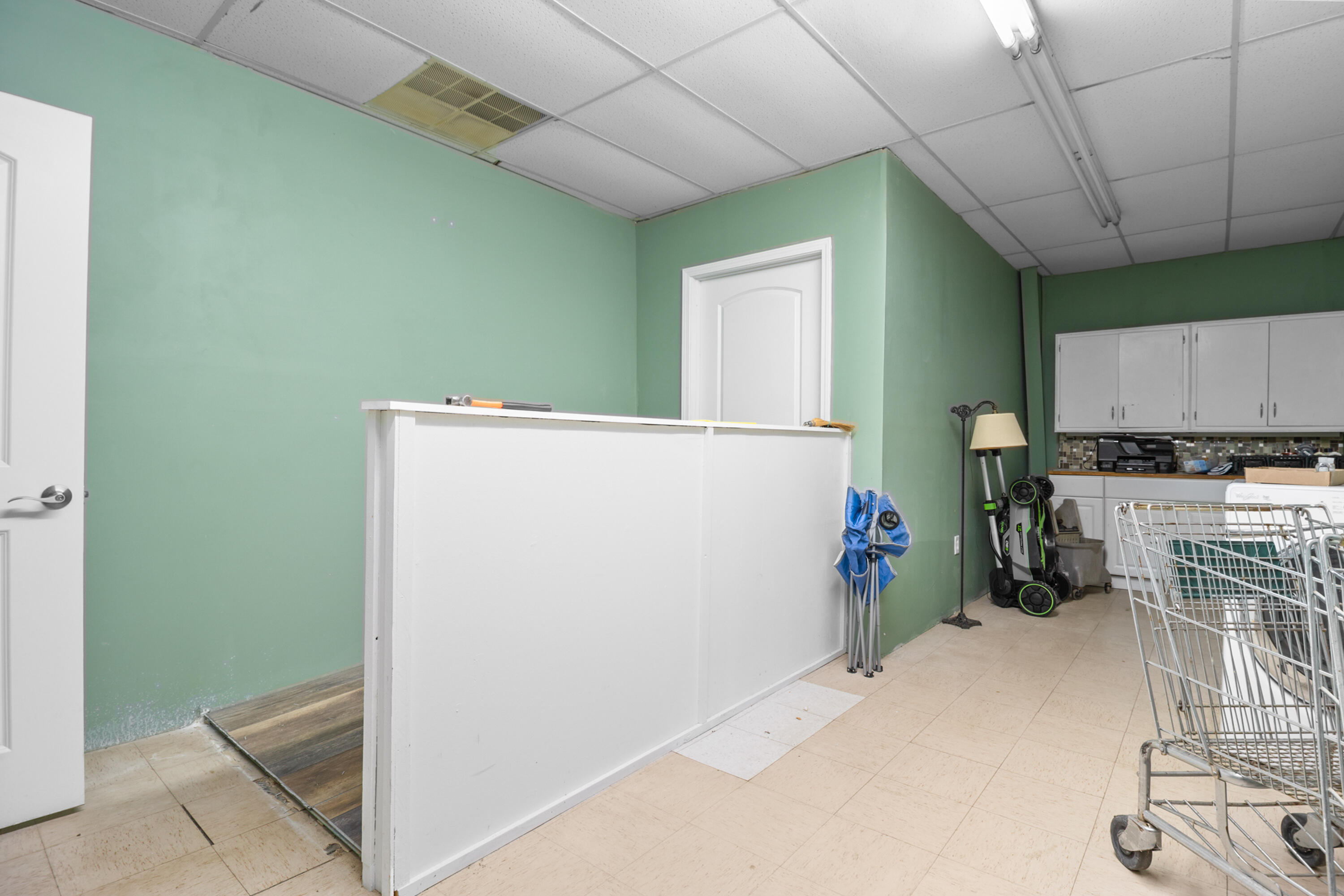 212 1st Street Property Photo 36