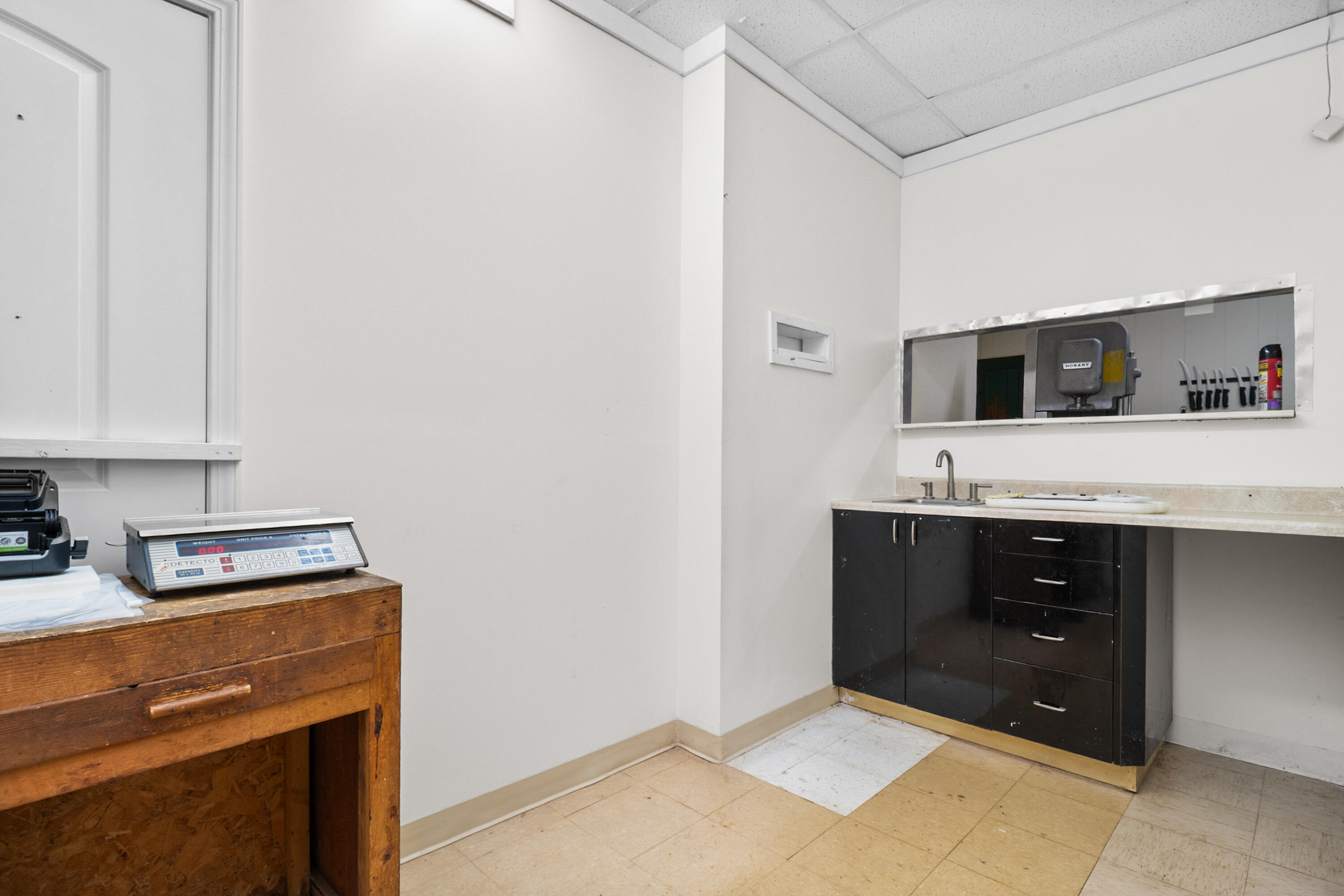 212 1st Street Property Photo 43