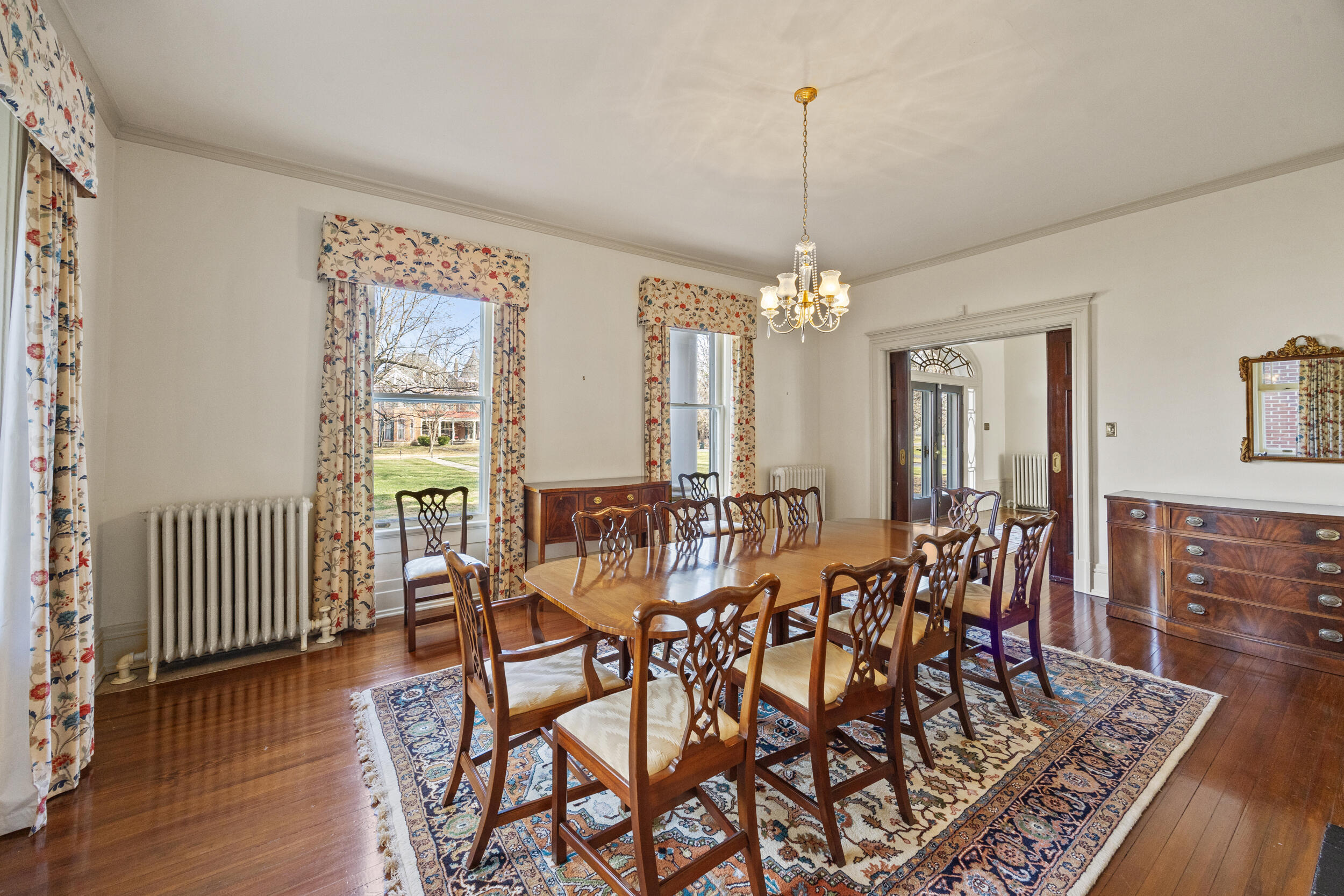 160 Elm Street Property Photo 8