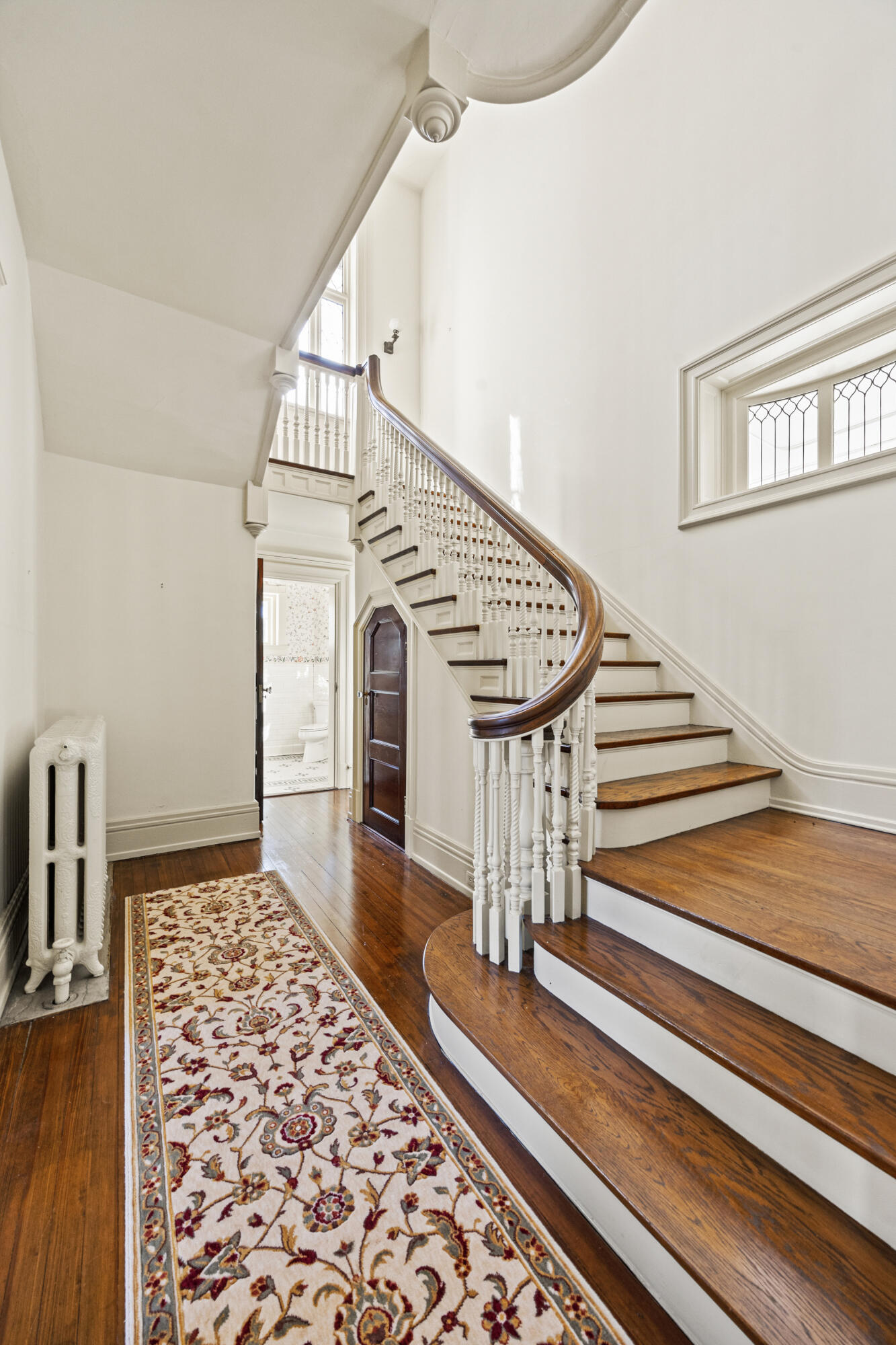 160 Elm Street Property Photo 16