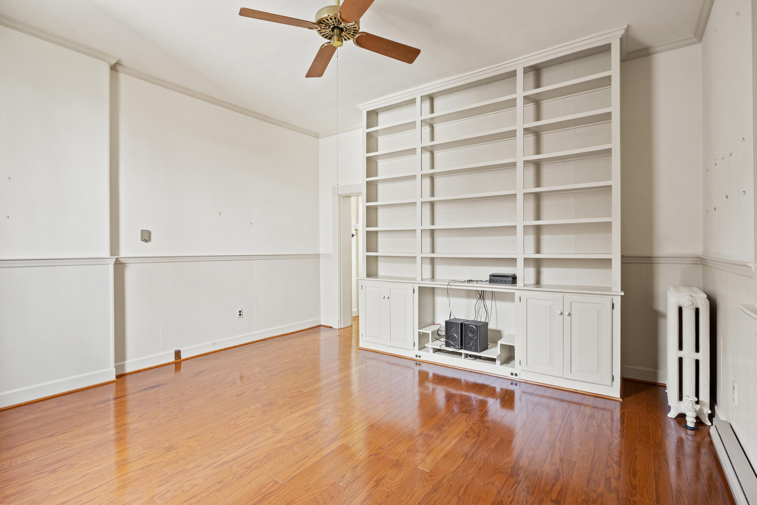 160 Elm Street Property Photo 36