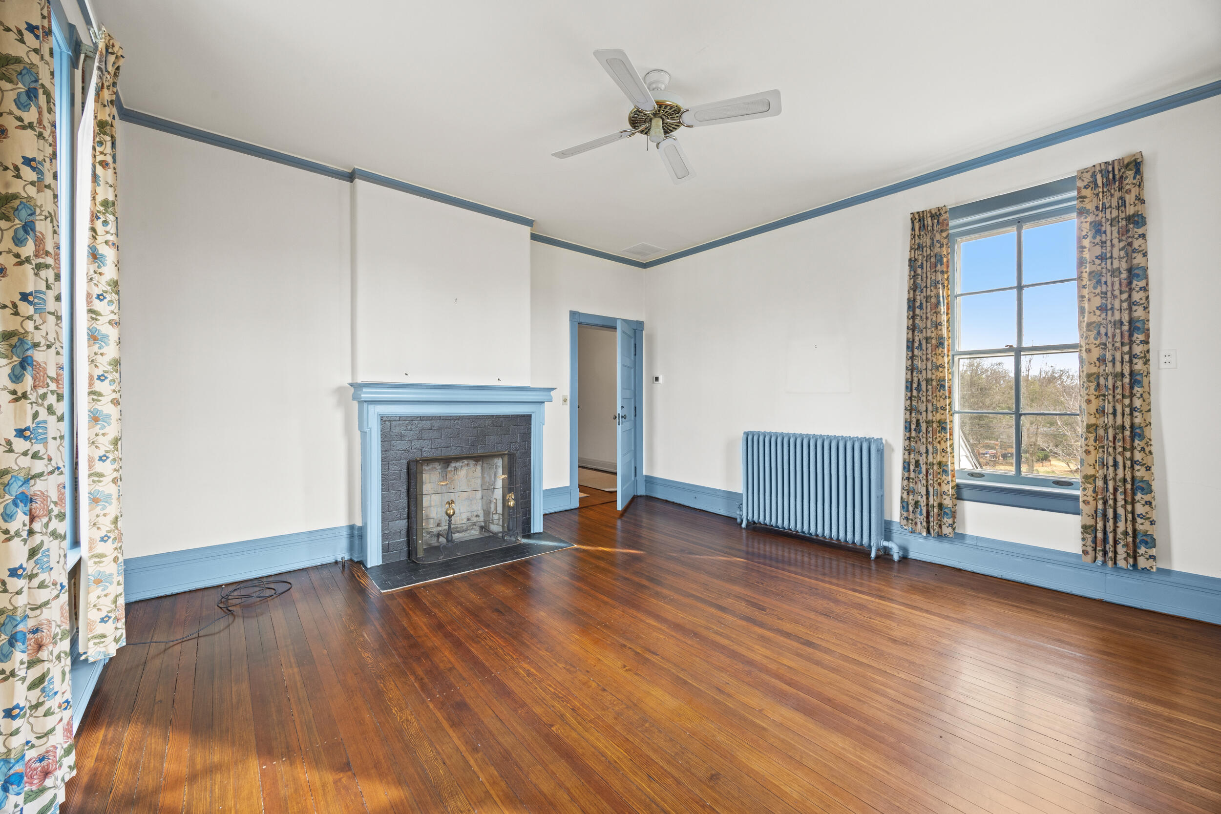 160 Elm Street Property Photo 51
