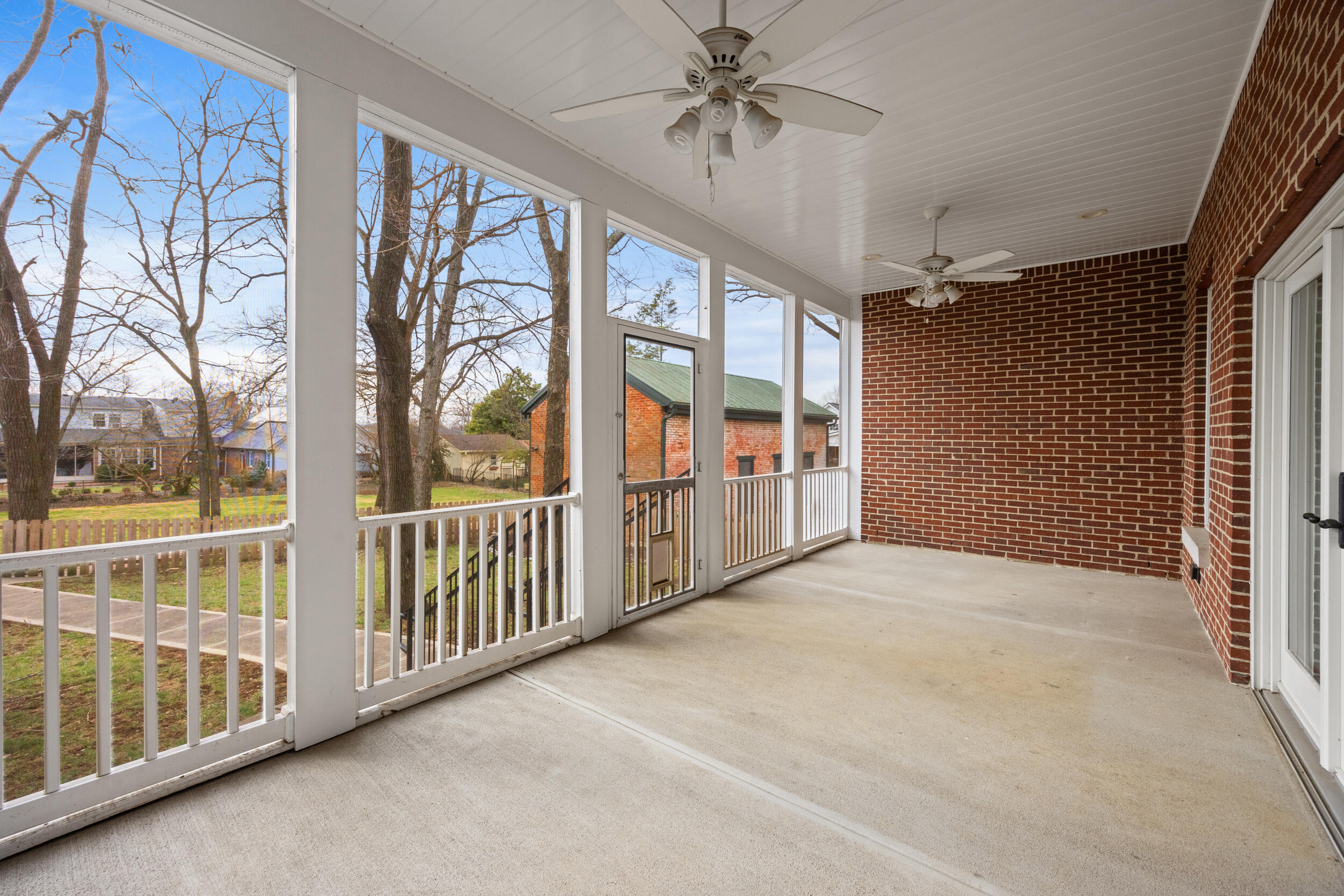 160 Elm Street Property Photo 63