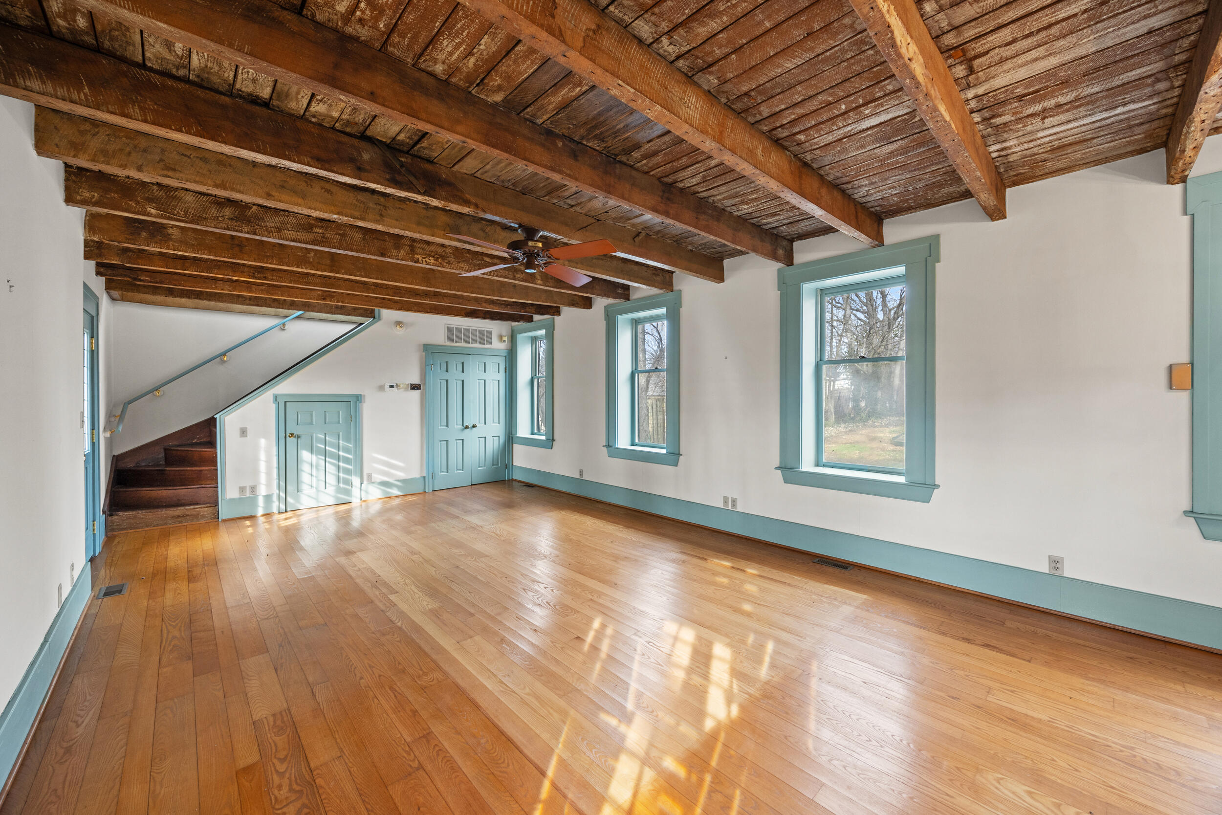 160 Elm Street Property Photo 70