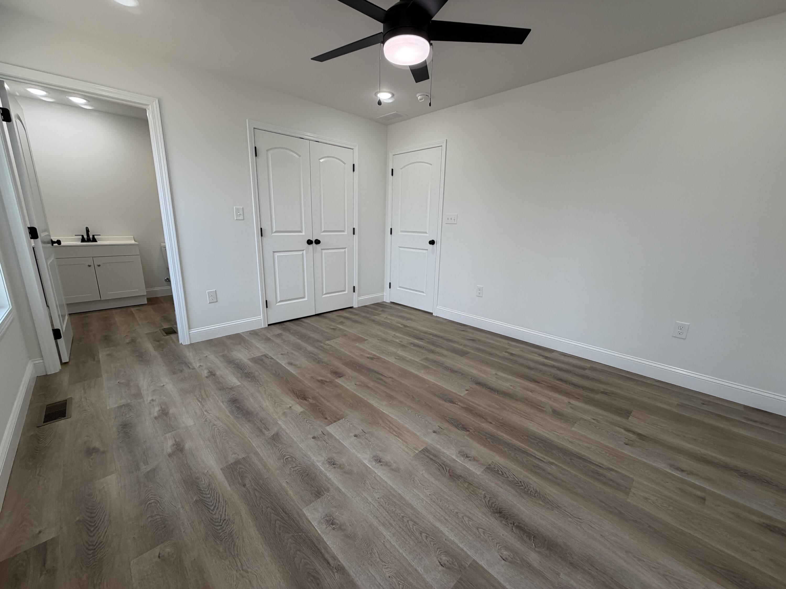 76 Autumn Drive Property Photo 10