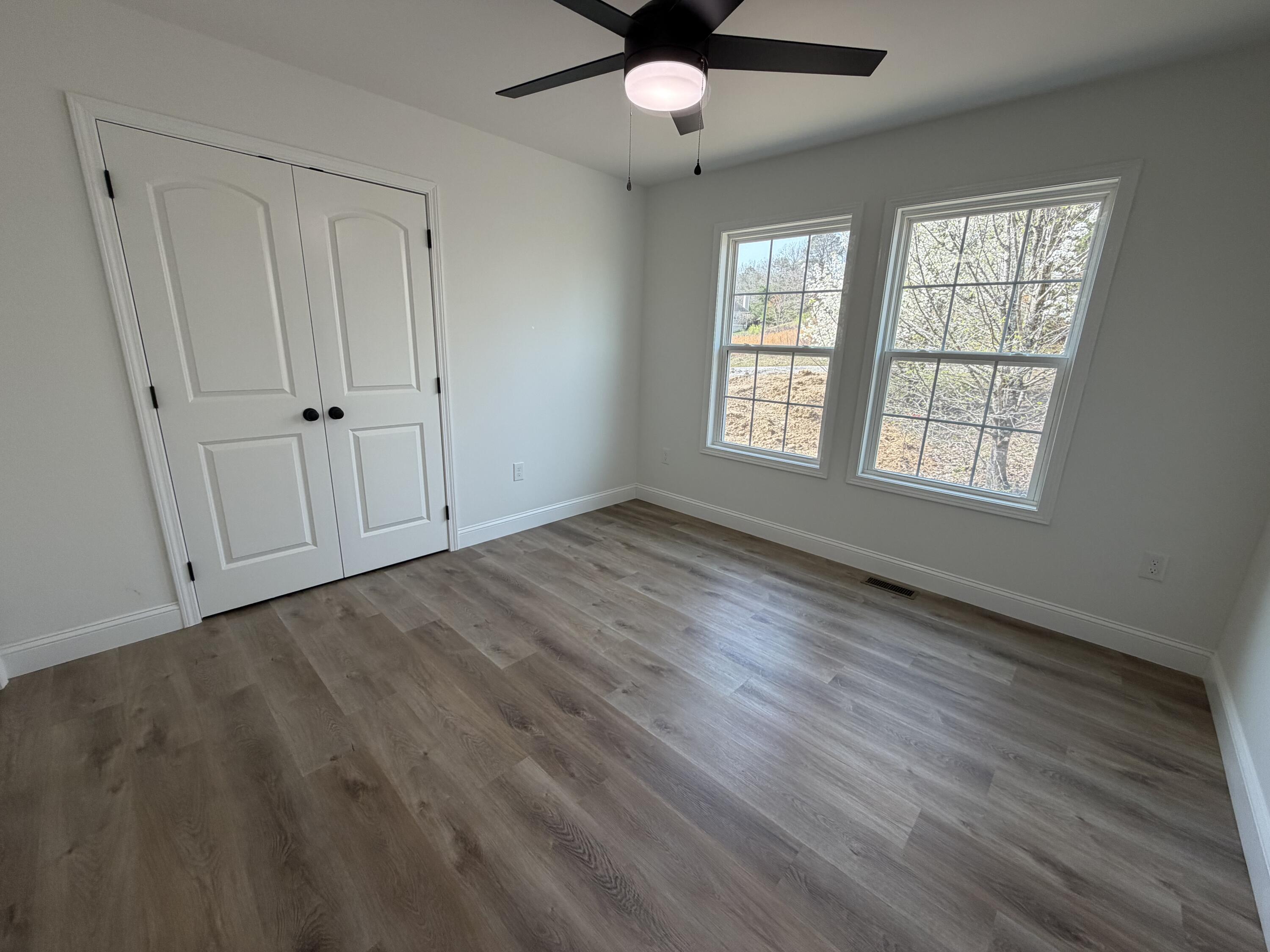 76 Autumn Drive Property Photo 13